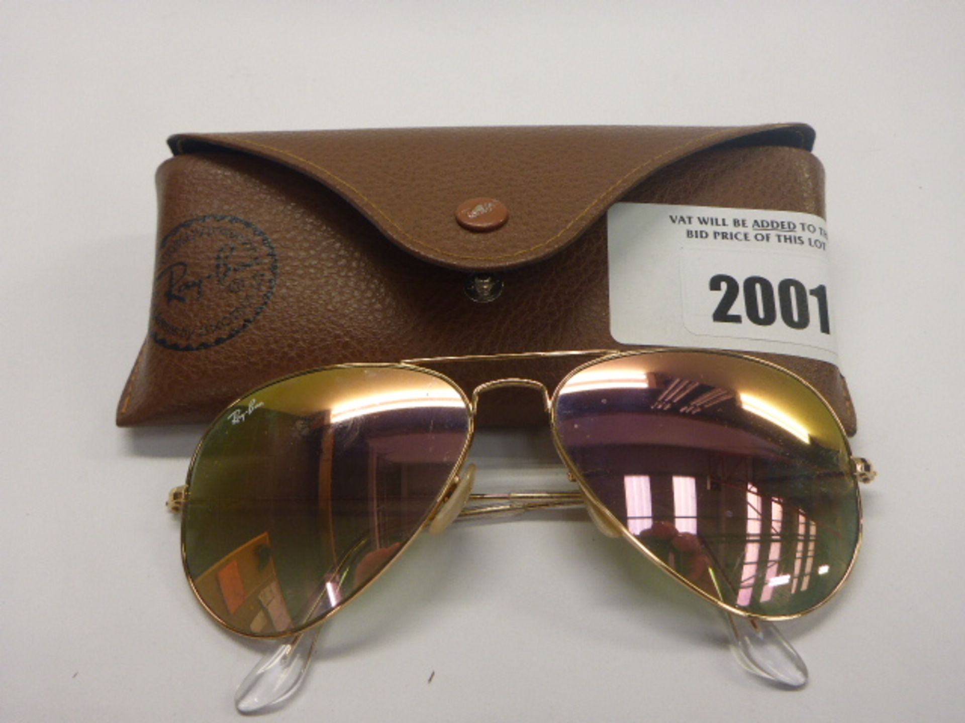 Ray-Ban Sunglasses model RB 3025 with case