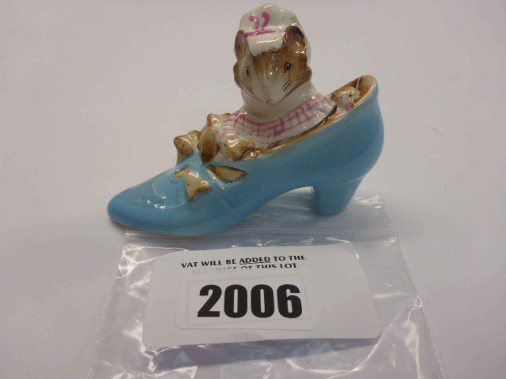 Beatrix Potter ''The Old Woman Who Lived in a Shoe'' Beswick ornament