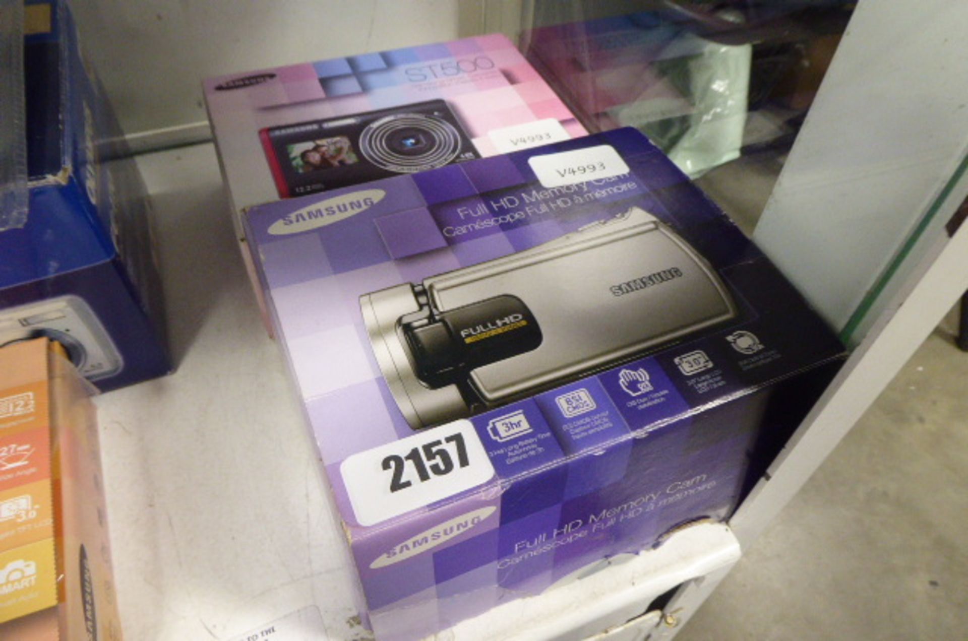 2321 Samsung HD camcorder with Samsung SD500 digital camera