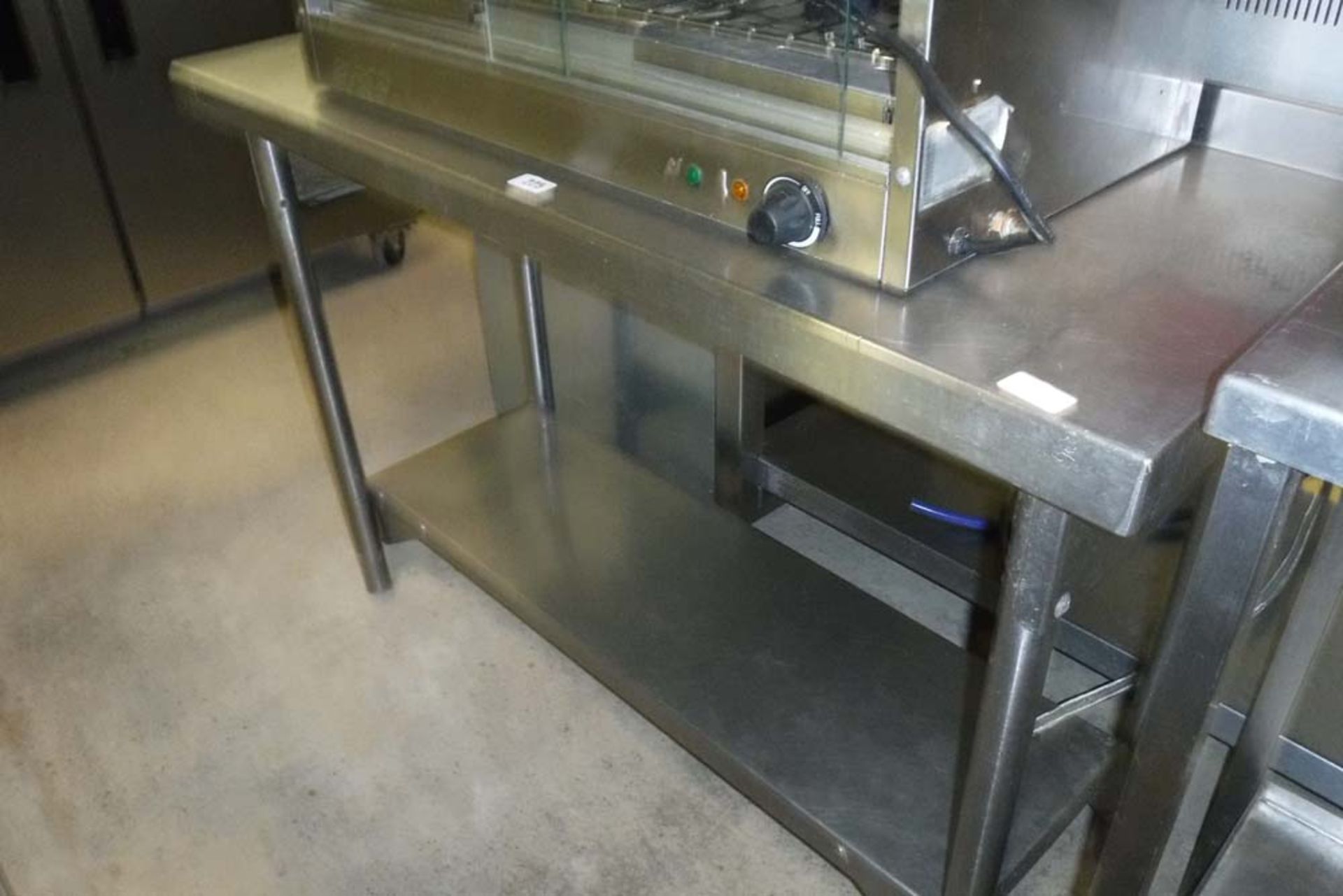 125cm stainless steel prep table with shelf under