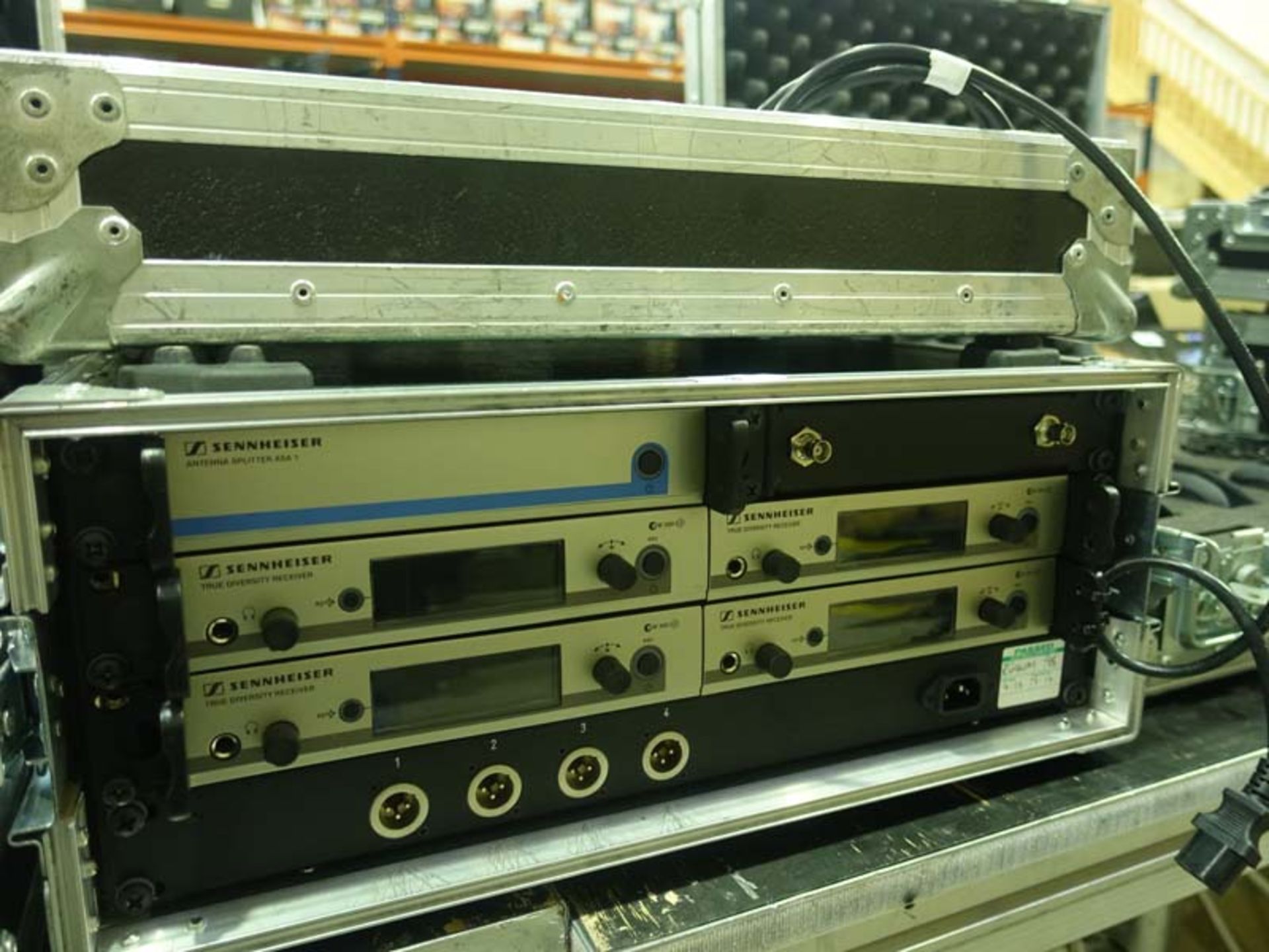 Sennheiser Quad radio mic system comprising 4 EW300G3 Diversity receivers, antenna splitter, and 4 - Image 2 of 3