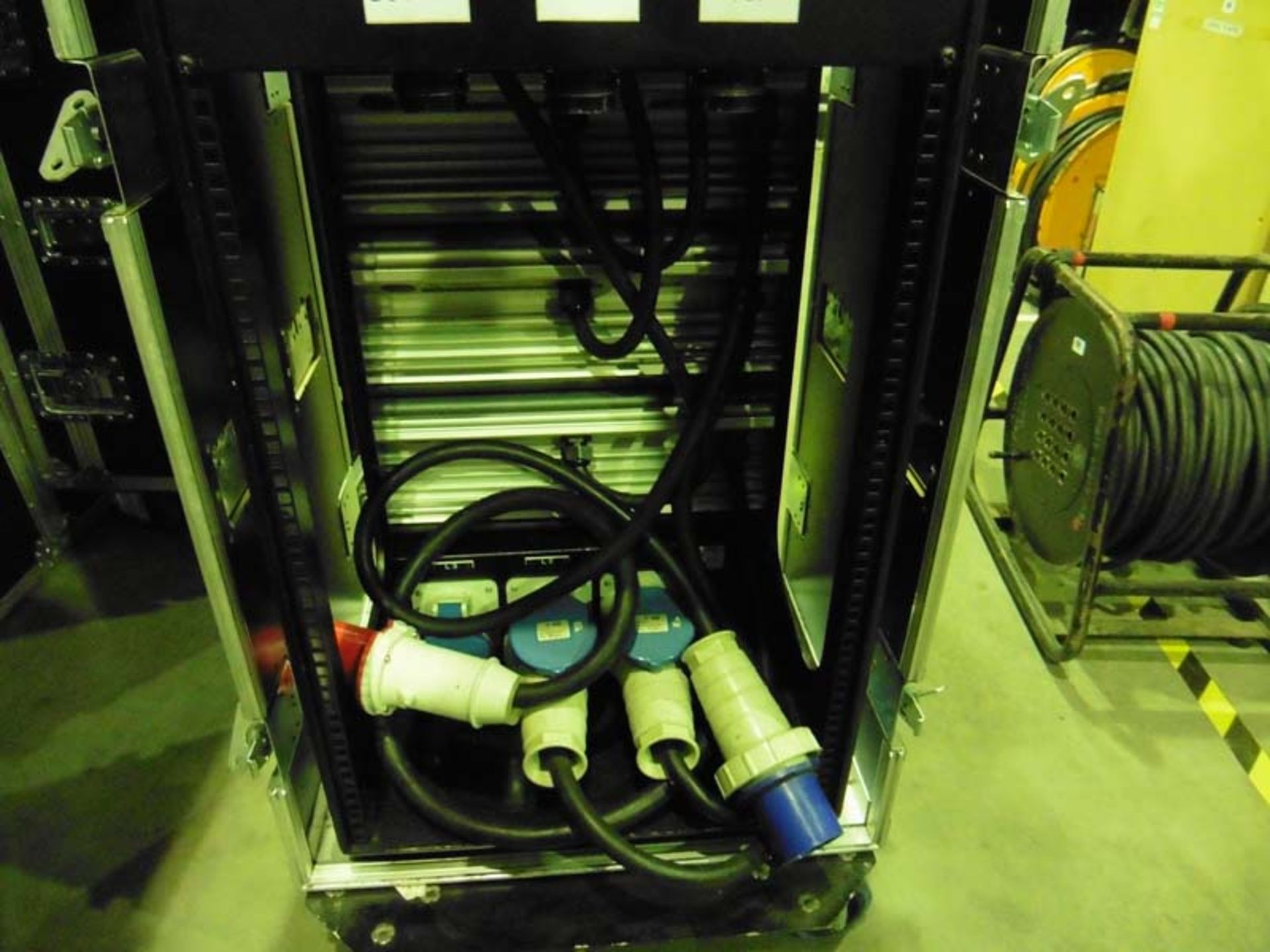 Zero 88 Beta Pac Dimmer distribution set in case comprising 3 Beta Pac 3 units - Image 4 of 4