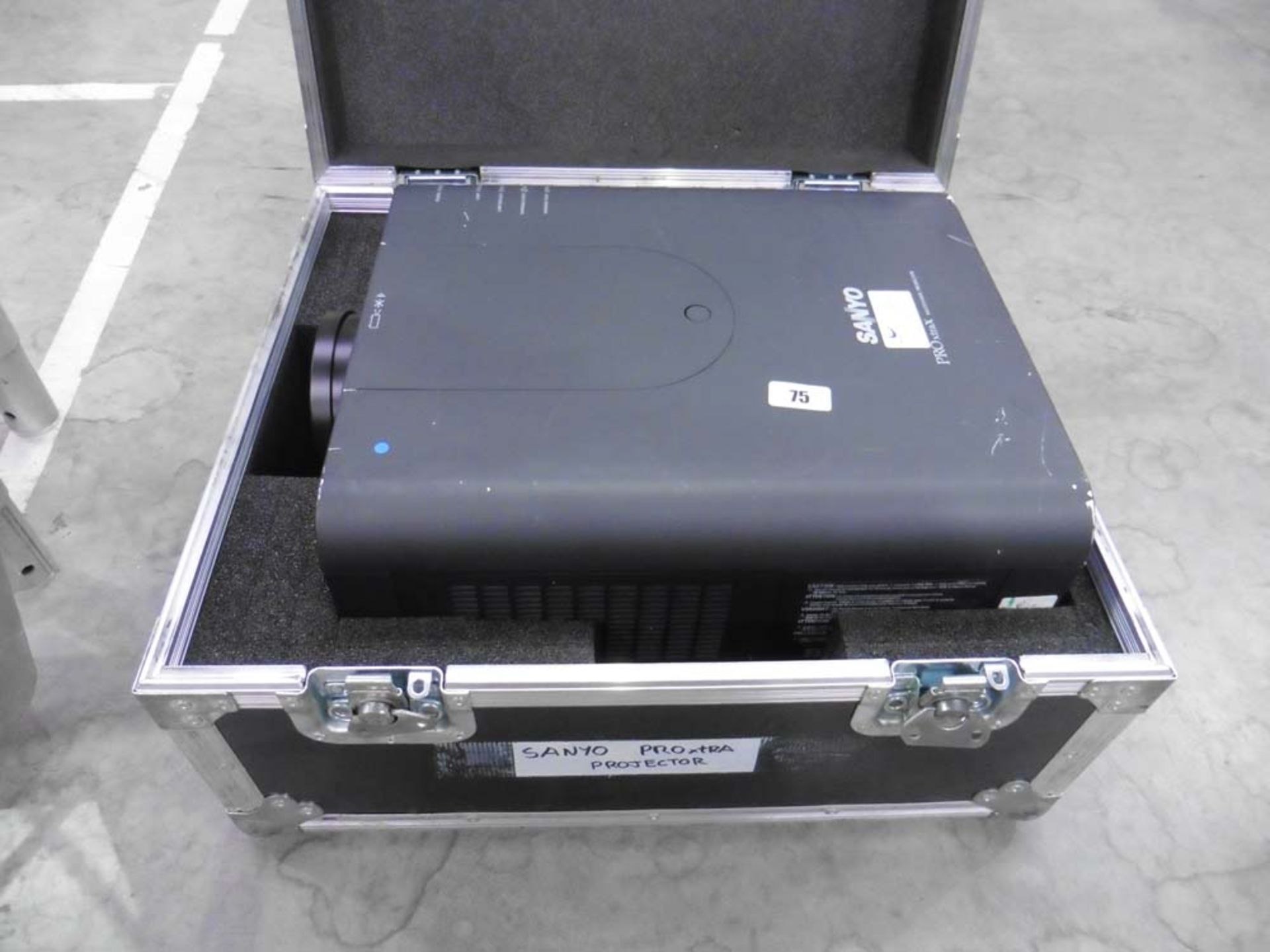 Sanyo Pro Xtra Multiverse projector with flight case