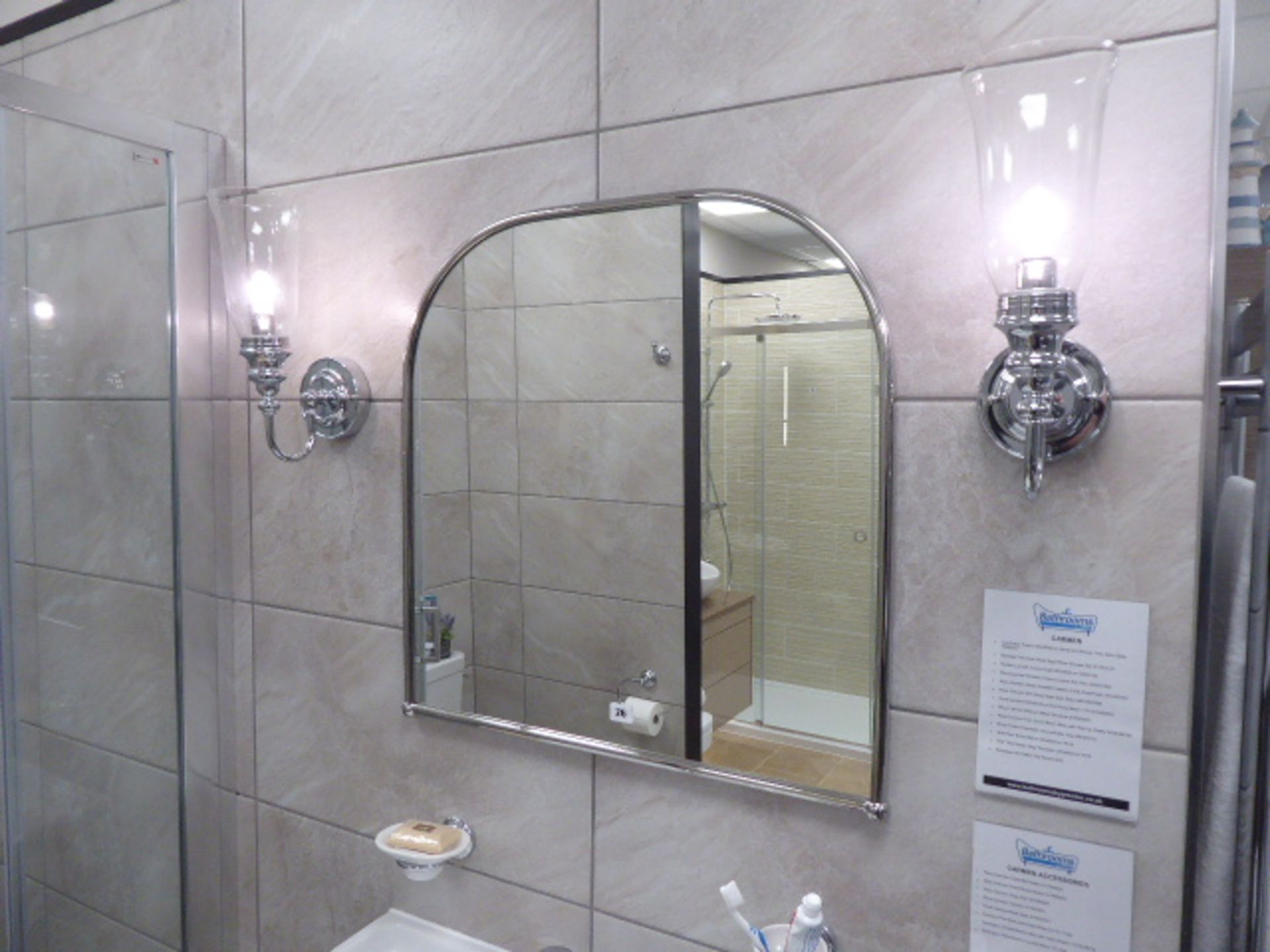 Roca Carmen shower room comprising grey quadrant shower with double sliding doors, mixer shower with - Image 2 of 8