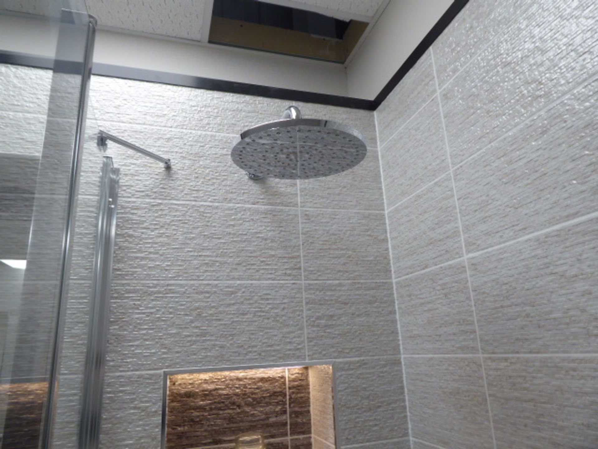 Roca The Gap bathroom comprising of bath with built in bath filler and tap set, shower screen and - Image 6 of 7