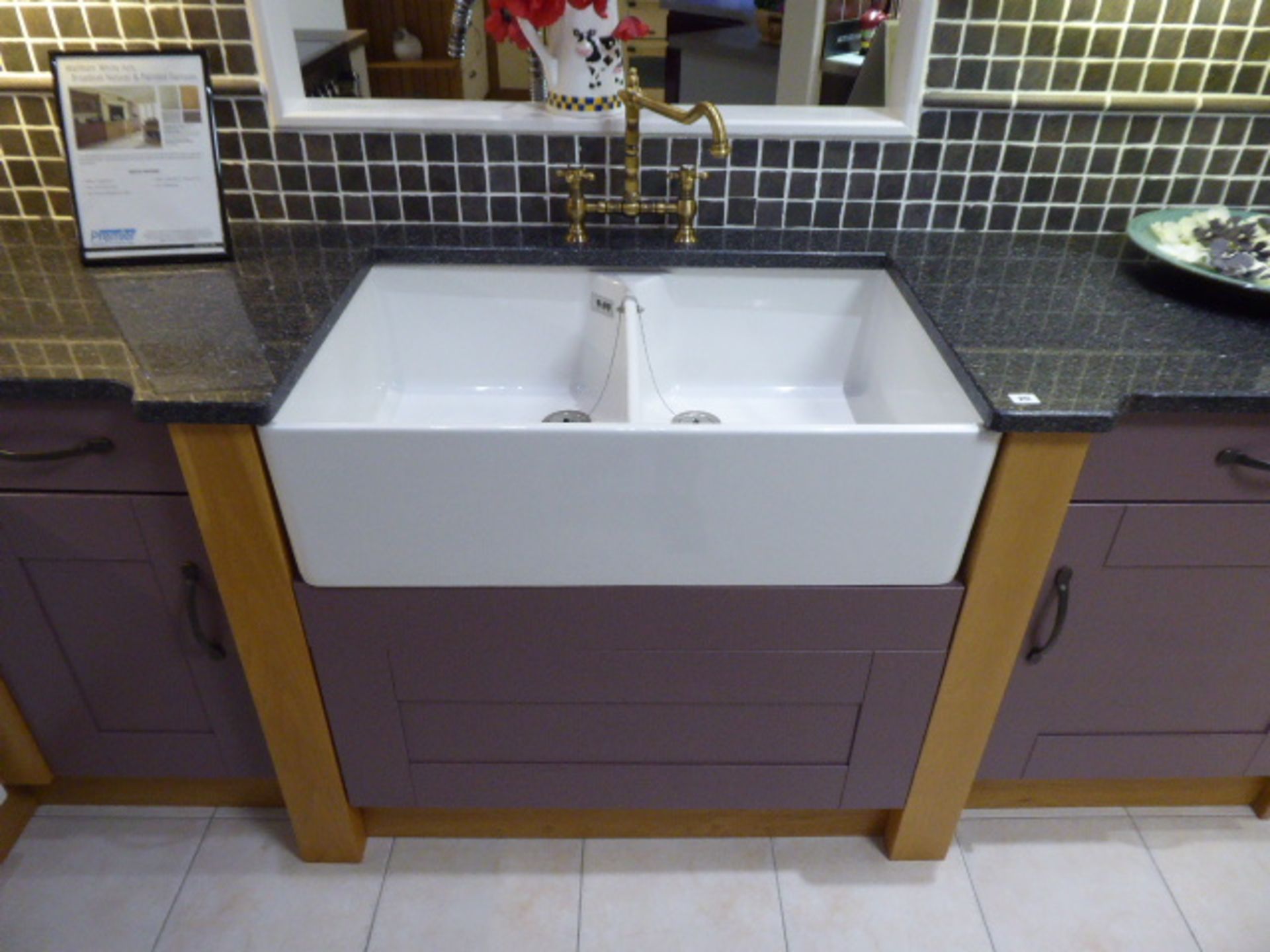 Waltham White Ash Broadoak Natural and Painted Damson kitchen in corner shape with a granite - Image 3 of 9