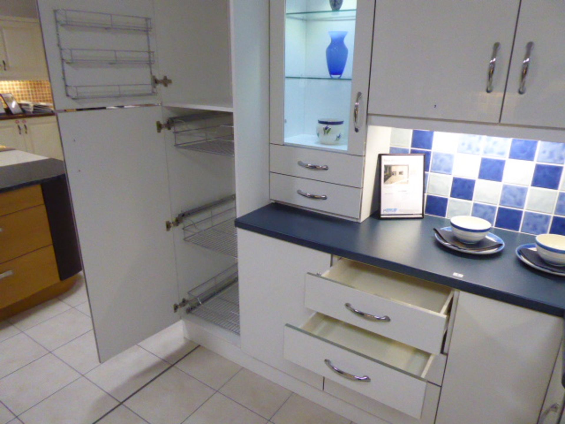 Roma White kitchen in L-shape with a blue granite effect worktop. Max dimensions 240cm by 130cm - Image 4 of 4