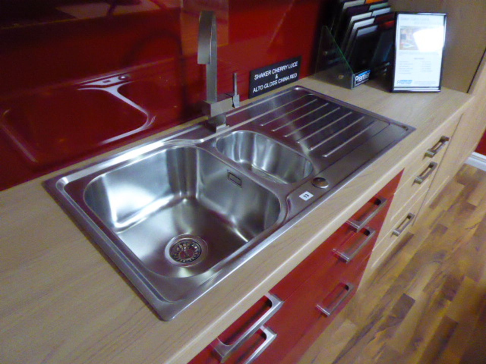 Shaker Cherry Lucce and Alto Gloss China Red kitchen with a light oak effect worktop with a matching - Image 8 of 13