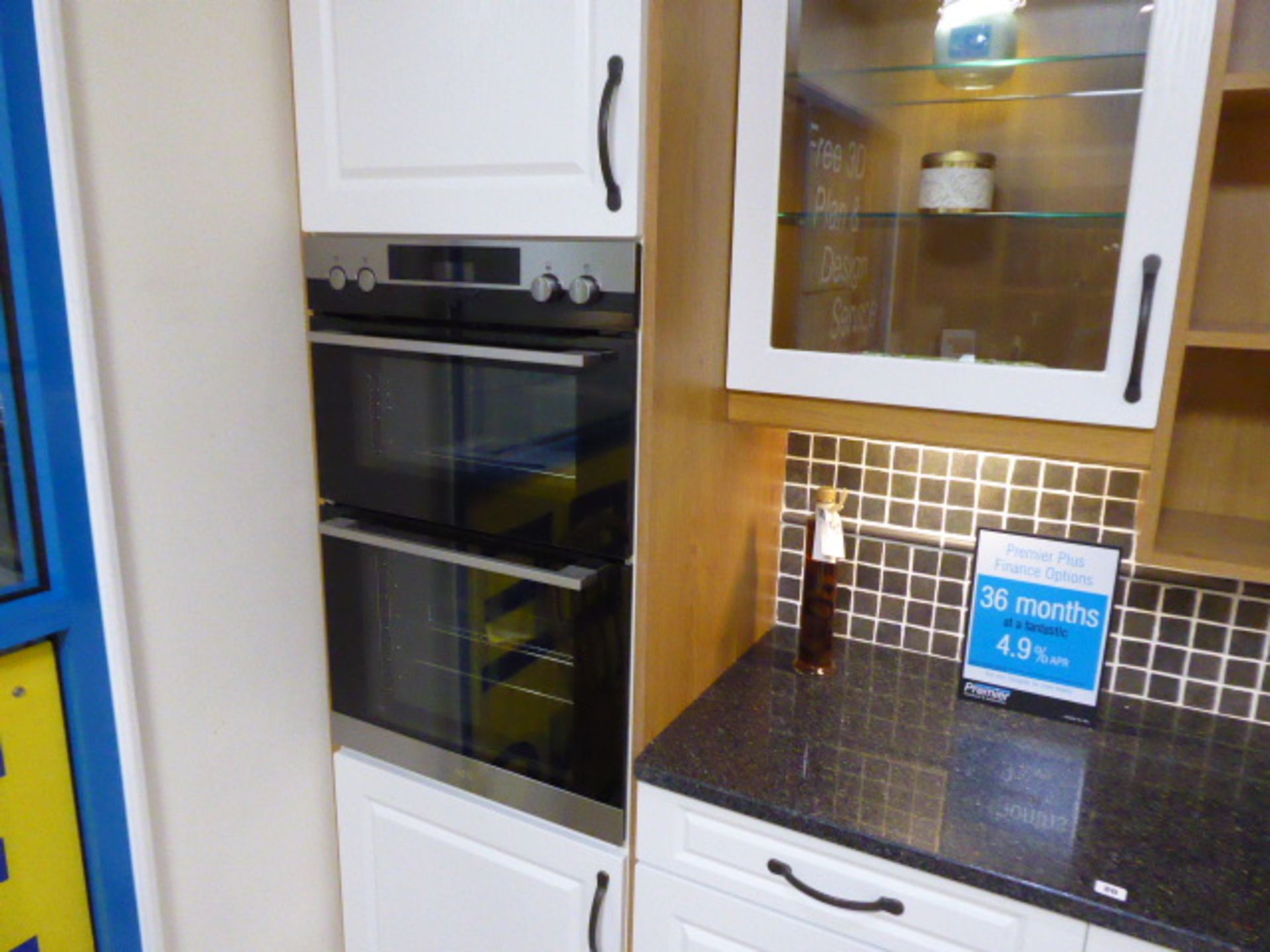 Waltham White Ash Broadoak Natural and Painted Damson kitchen in corner shape with a granite - Image 5 of 9