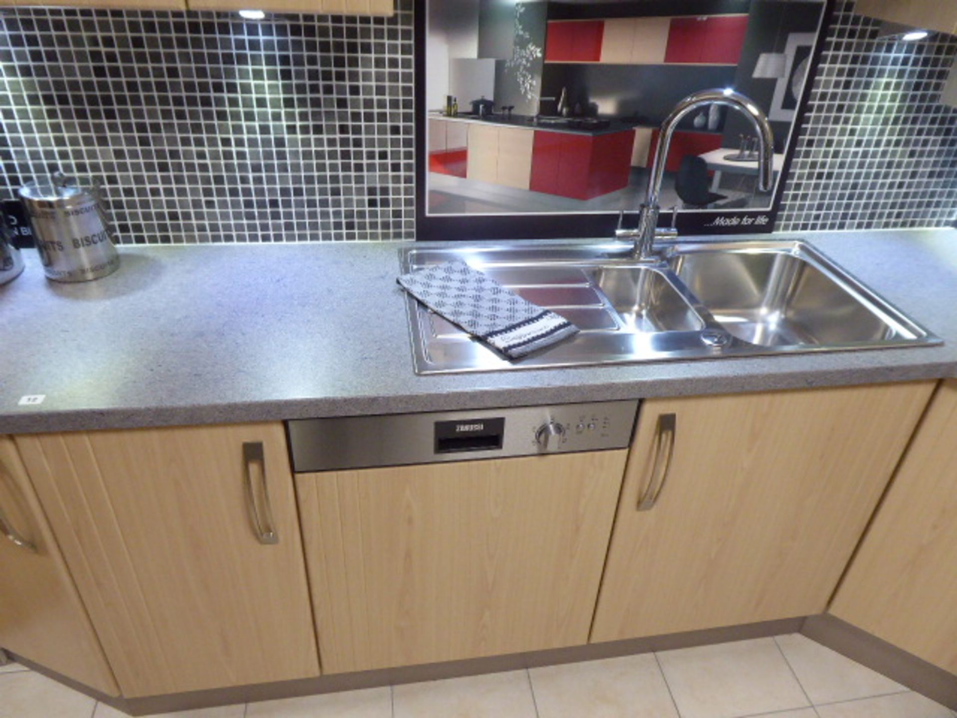 Springfield Swiss Pear Satin Black kitchen in L-shape with a grey granite effect worktop. Max - Image 3 of 8