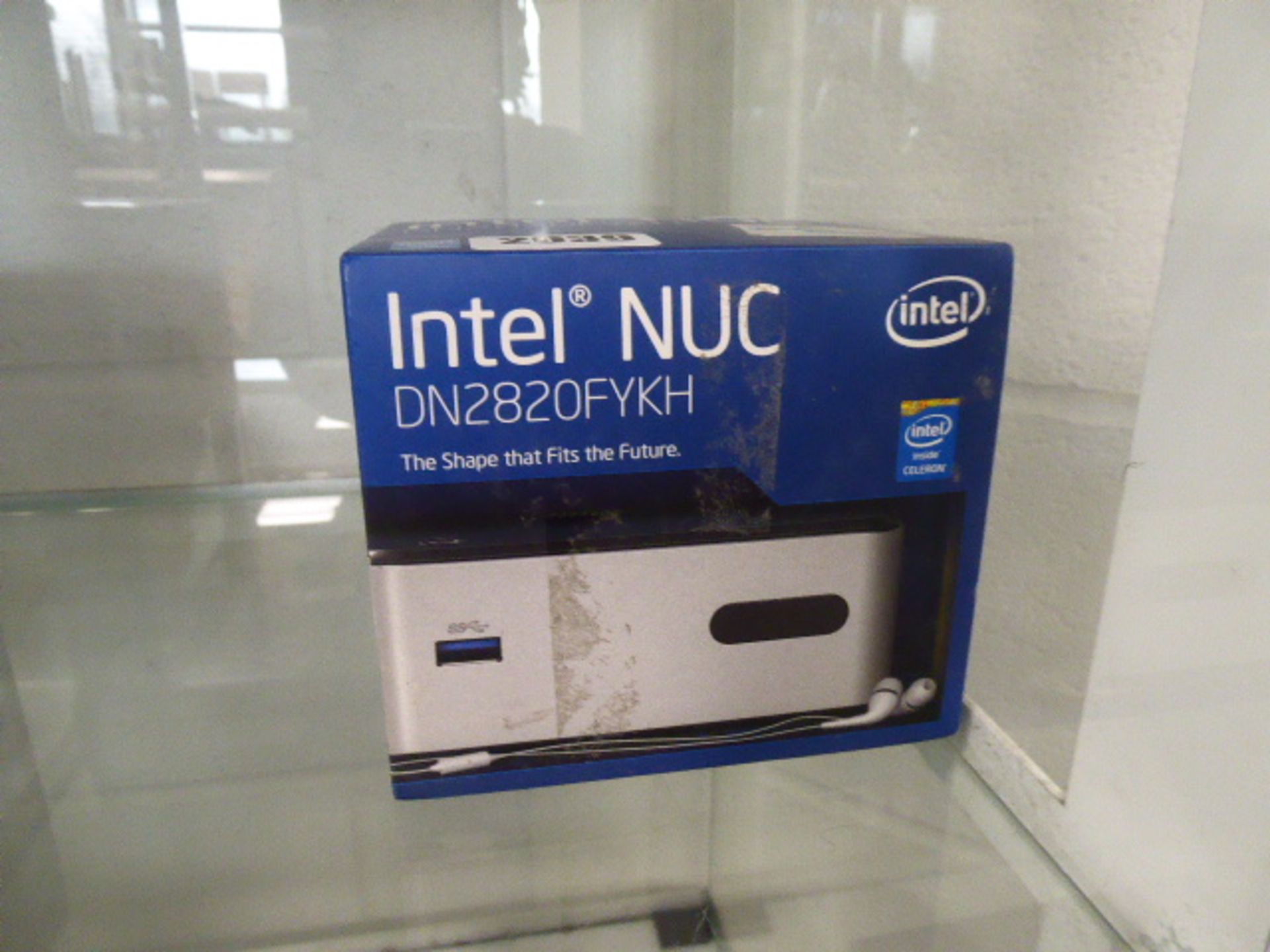 Intel Nuc Intel Celeron computer with box
