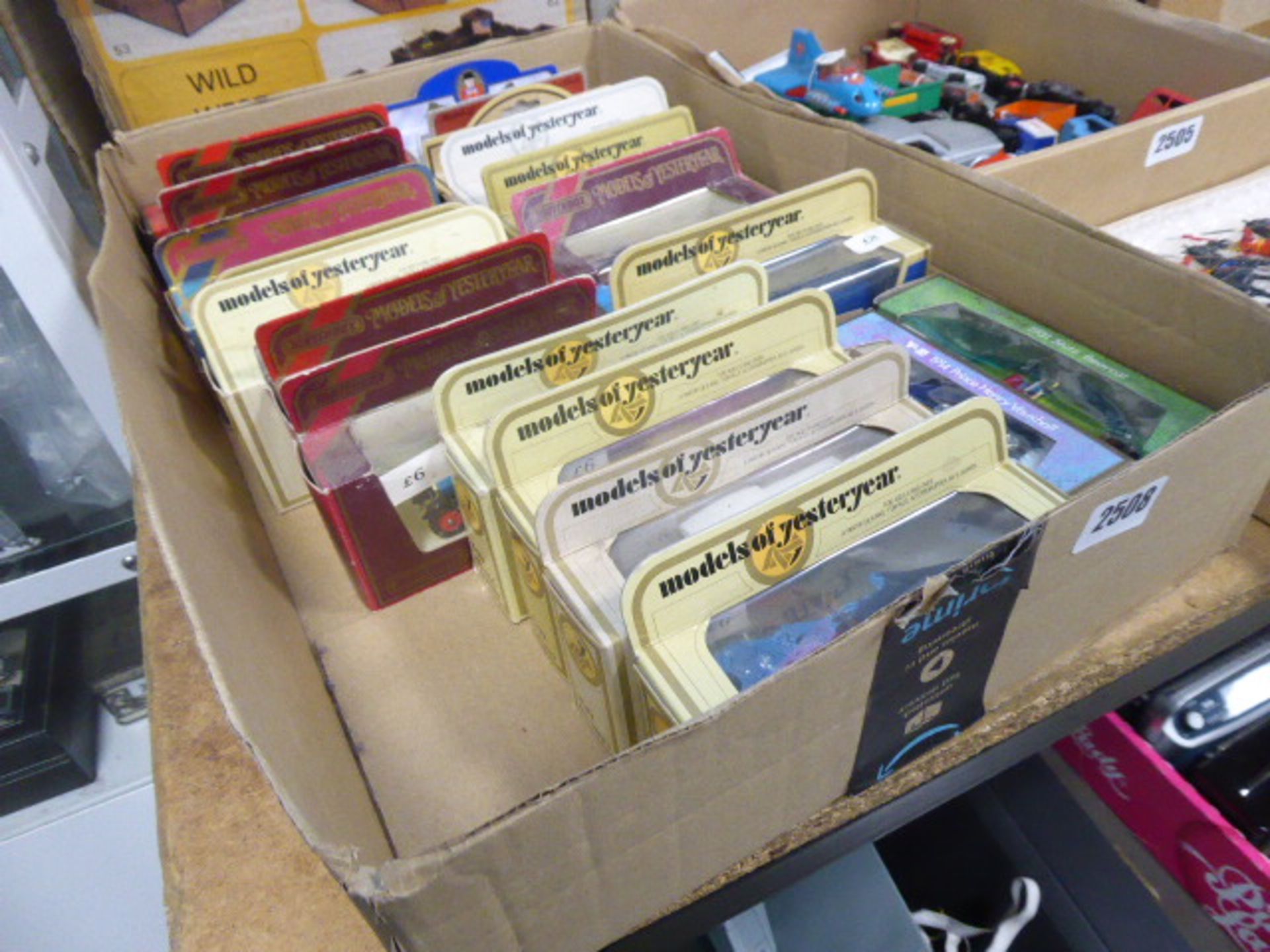 Tray of Models of Yesteryear and Matchbox die cast vehicles