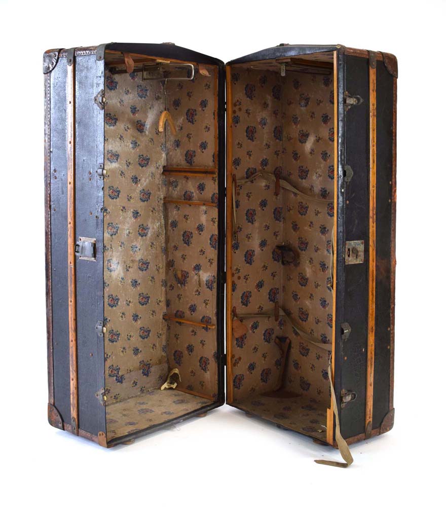 An early 20th century leather and beech bound gentleman's standing trunk, h. - Image 2 of 3