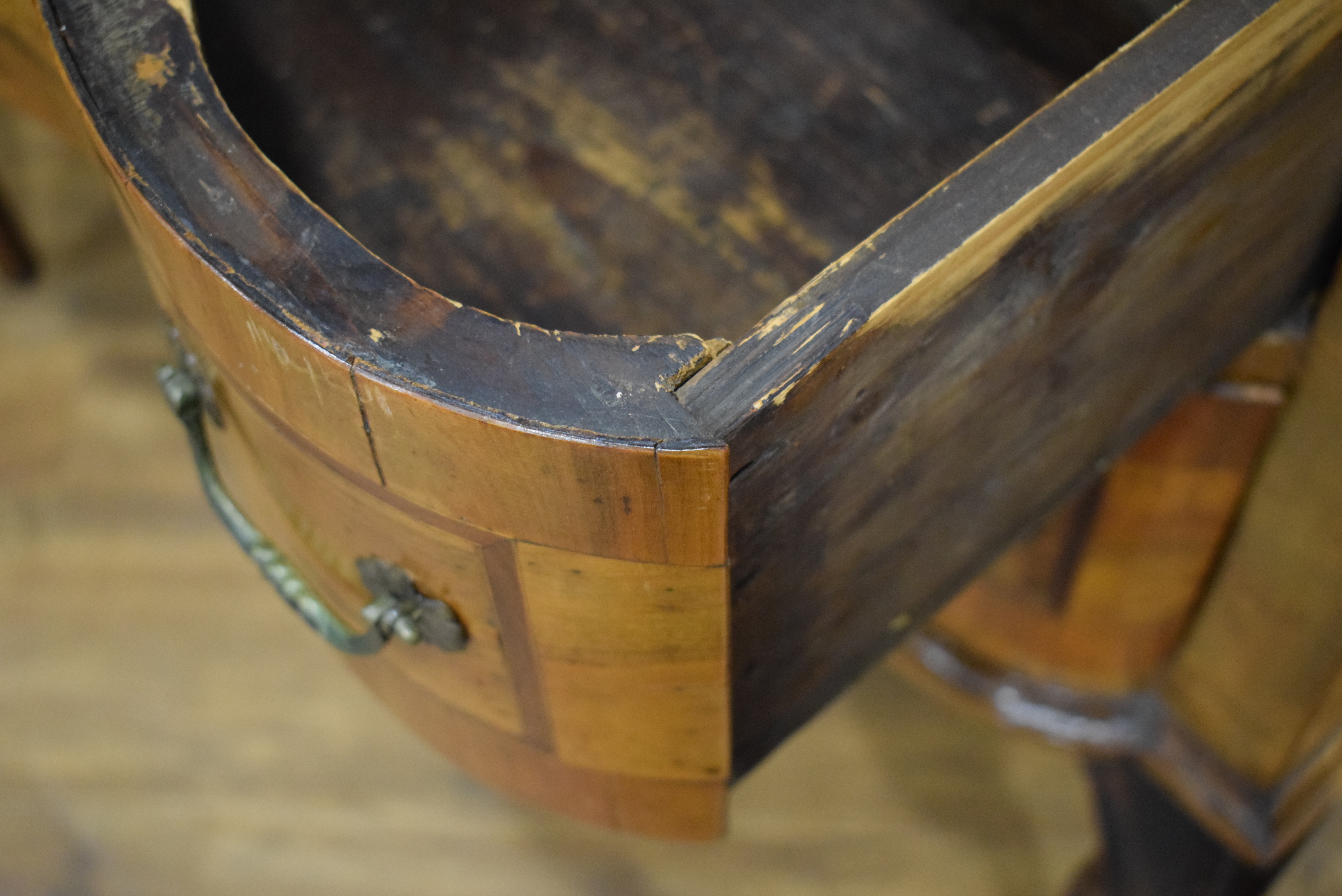 An 18th century South German walnut, - Image 10 of 10