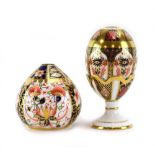 A Royal Crown Derby egg and stand decorated in the Imari palette, h. 13.