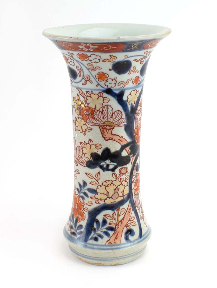 A late 17th/early 18th century Japanese vase of flared cylindrical form decorated with a garden - Image 4 of 6