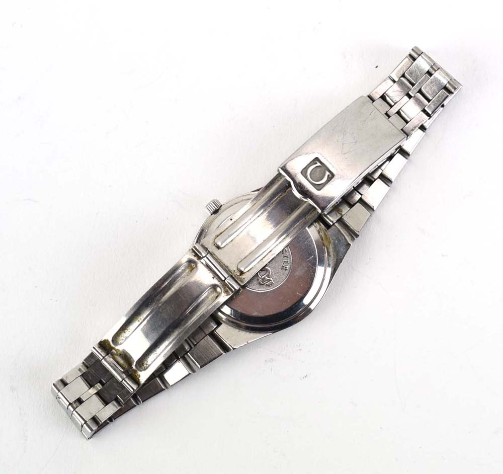 A gentleman's stainless steel quartz 'Seamaster' wristwatch by Omega, - Image 2 of 3