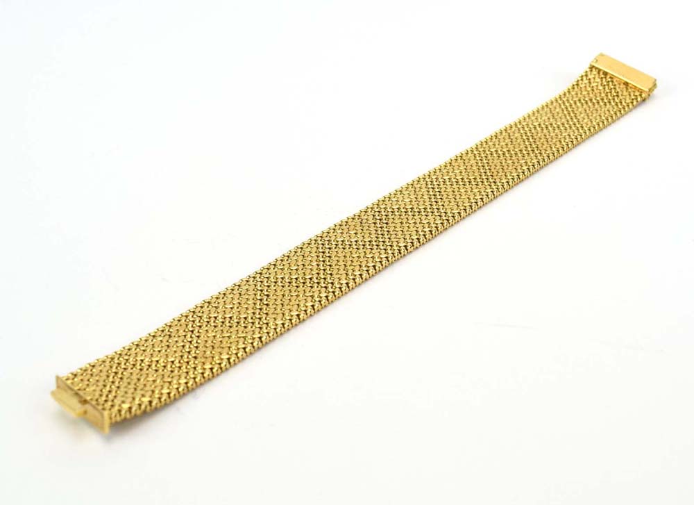 Joseph Marchak, an 18ct yellow gold articulated link bracelet with zig-zag design, - Image 8 of 10