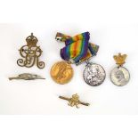 A First World War pair of War and Victory medals awarded to 321037 Pte. E. S.