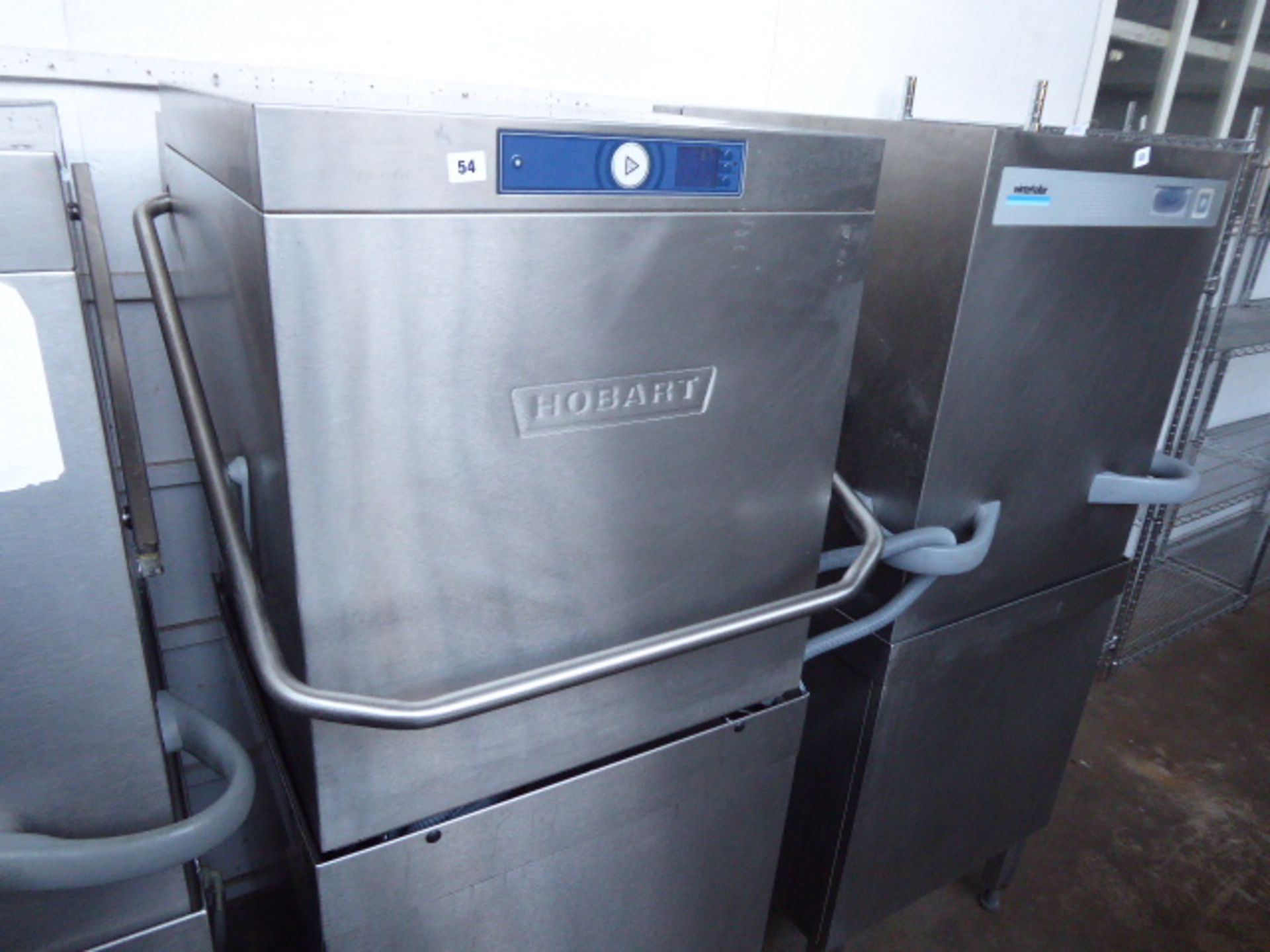 61cm Hobart model AMXRR-10A lift top pass through dishwasher with digital display year 2014