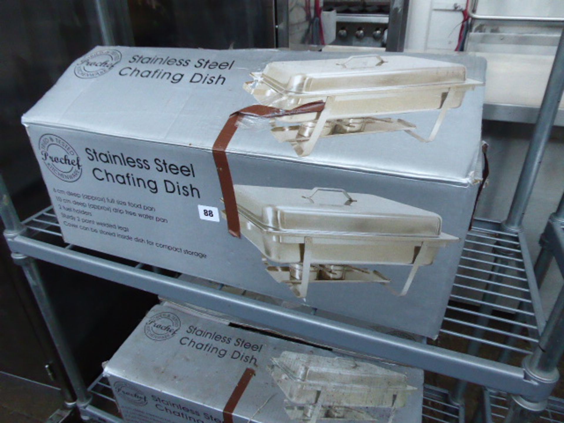 2 Boxed stainless steel chaffing dish sets