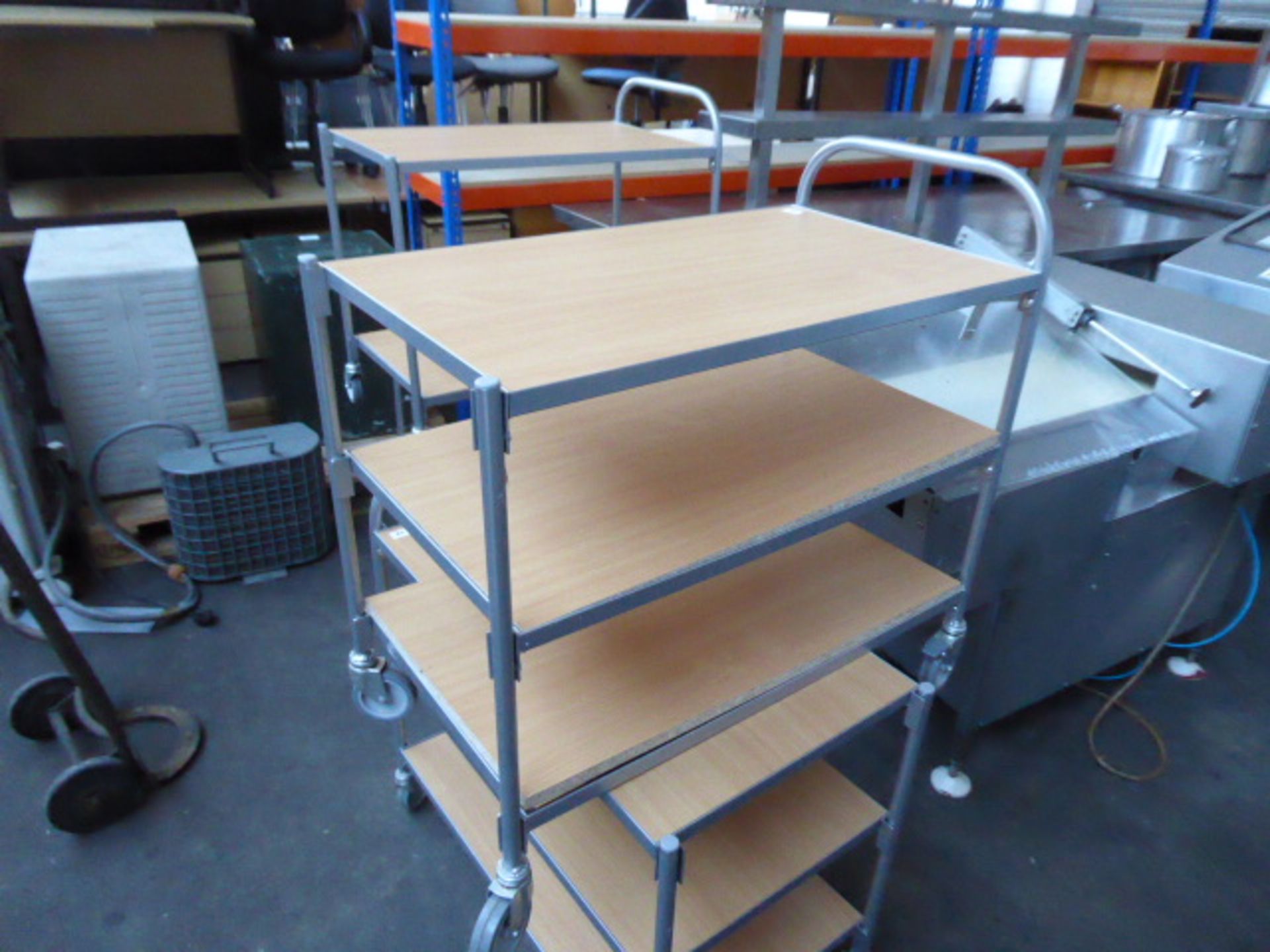 85cm 3 Tier catering trolley