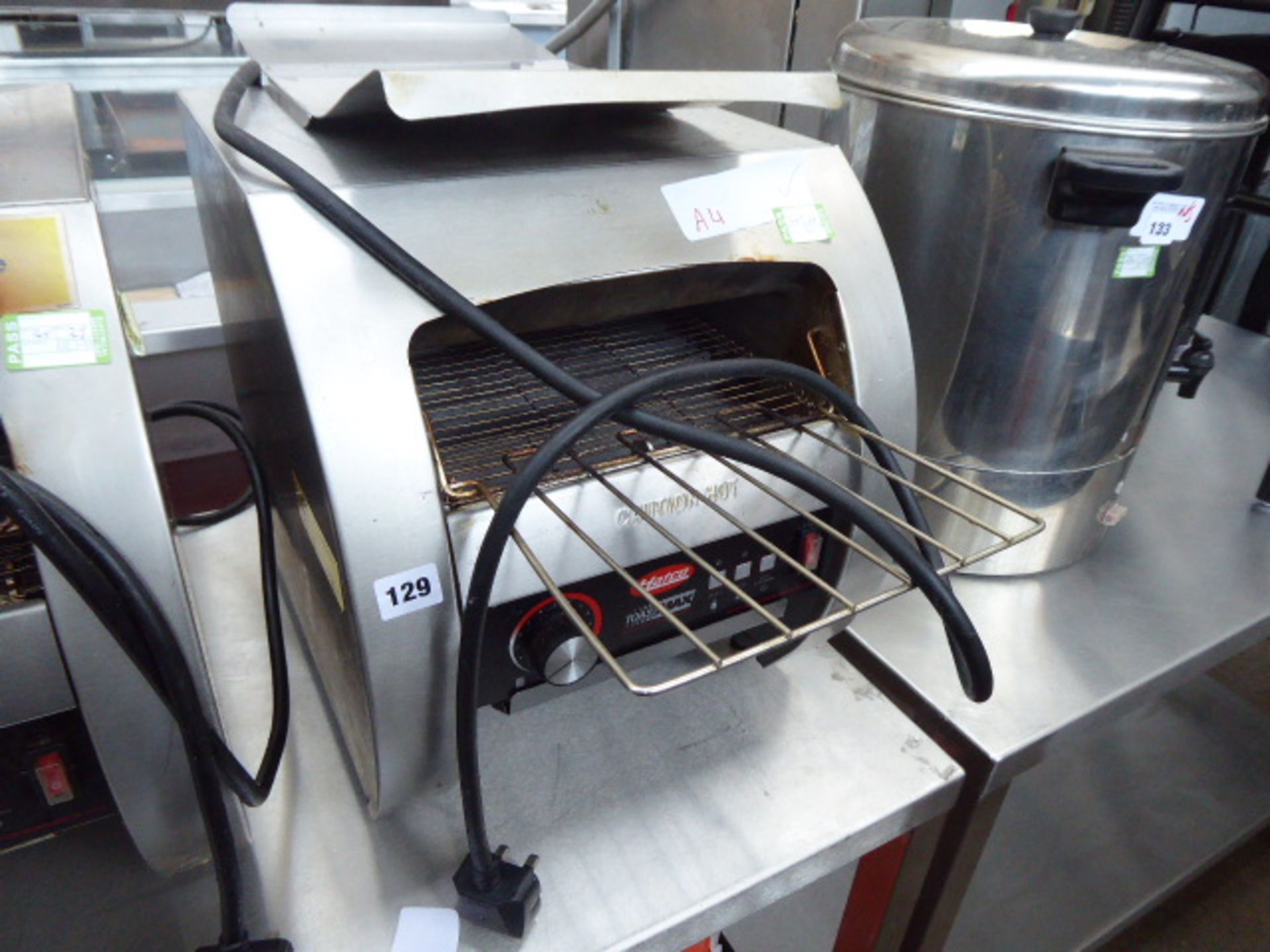 (TN 28) - 37cm Hatco Toast Max conveyor toaster