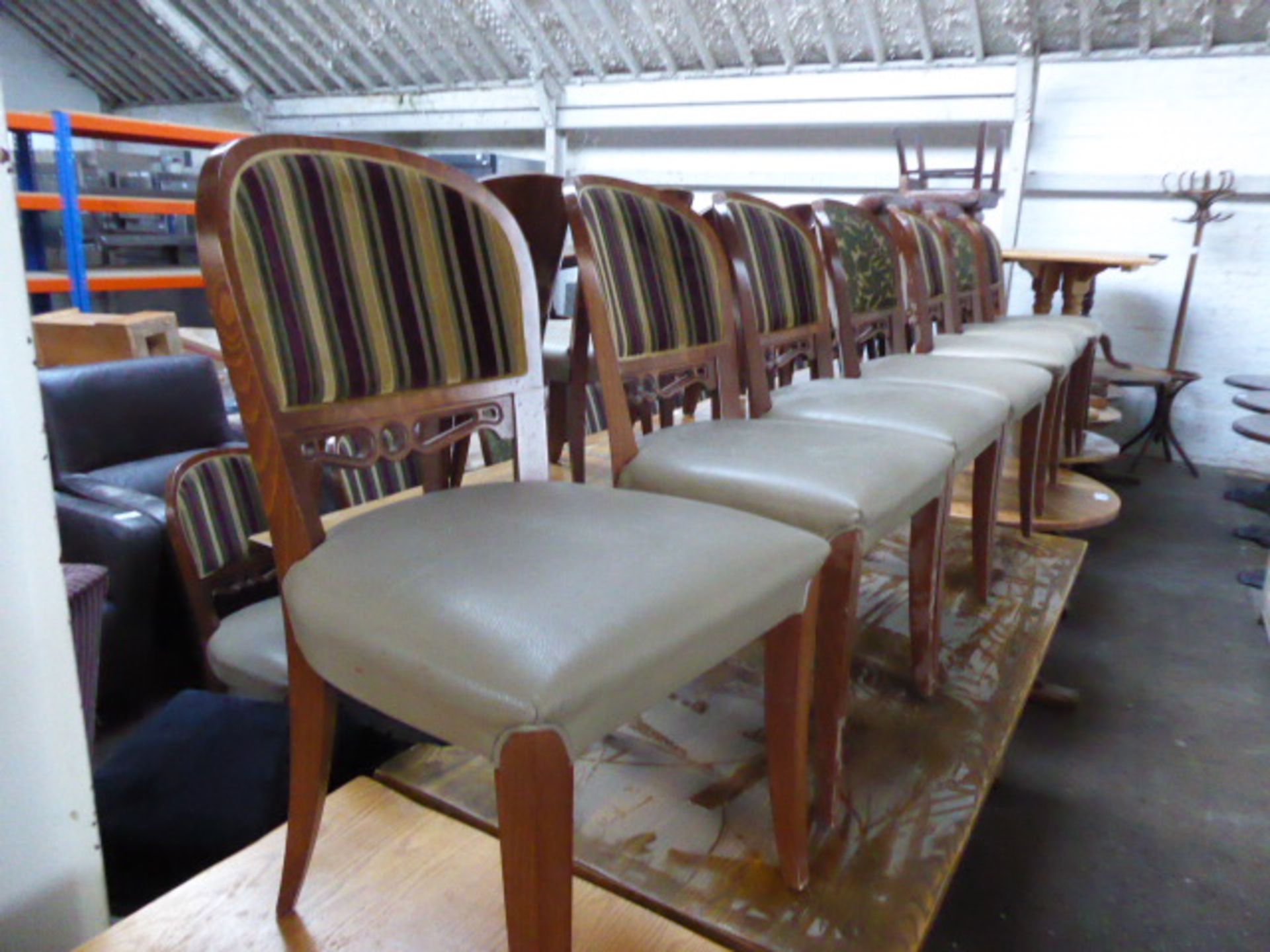 Approx. 22 oak frame and part leather/part cloth upholstered dining chairs - Image 3 of 3