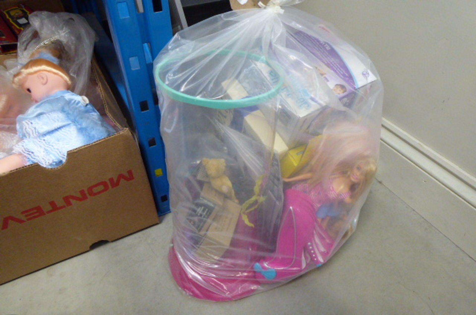 Box containing Barbie figures, chip and pin till etc