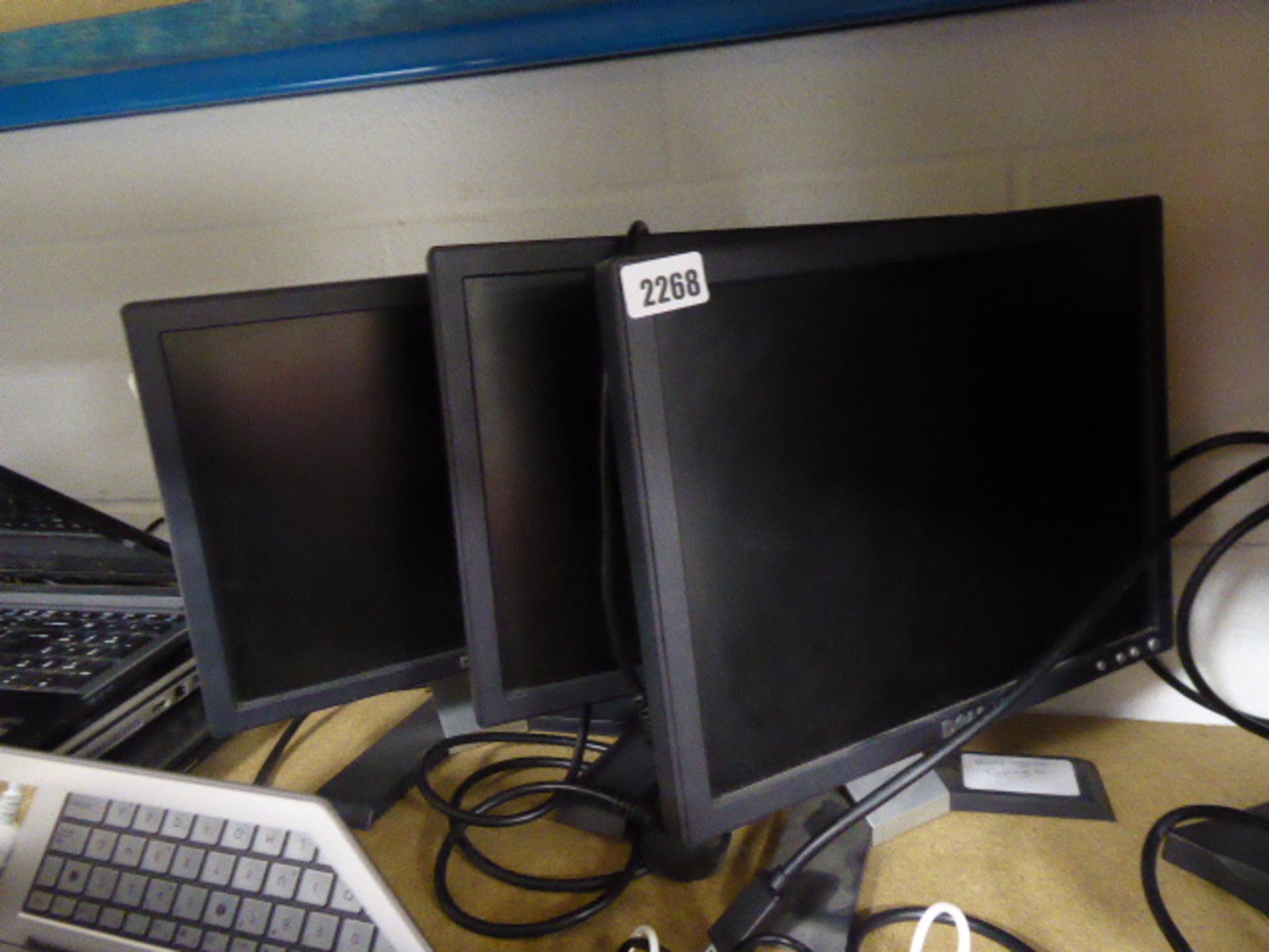 3 Dell PC monitors