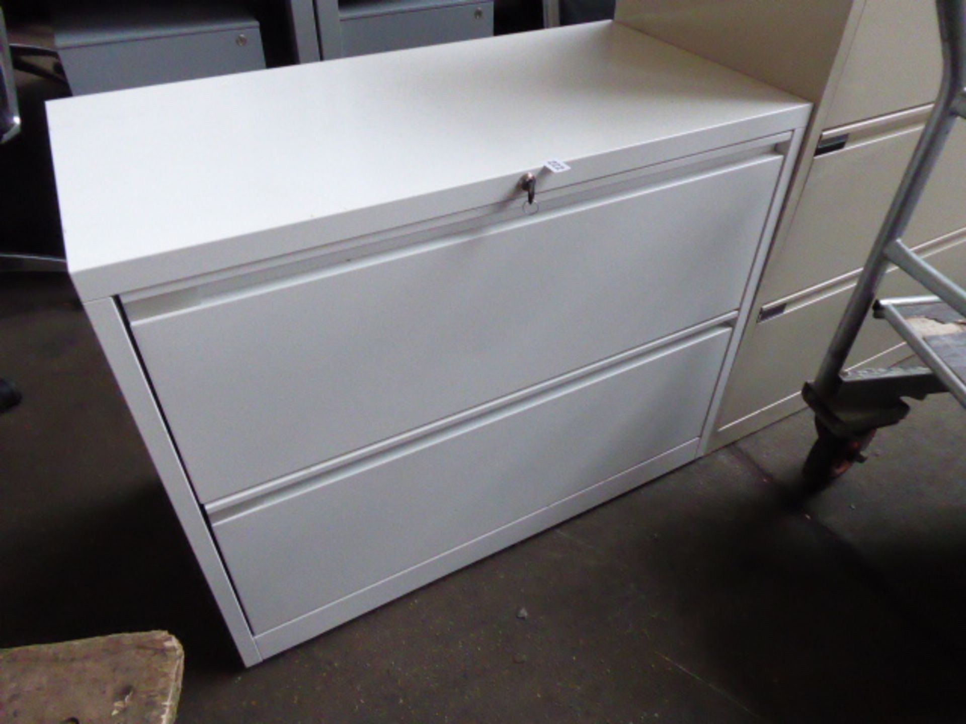 Grey metal 2 drawer lateral filing cabinet 90cm