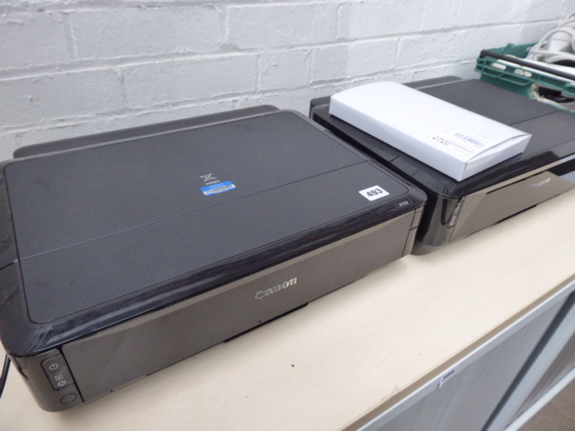 2 Canon iP7250 printers