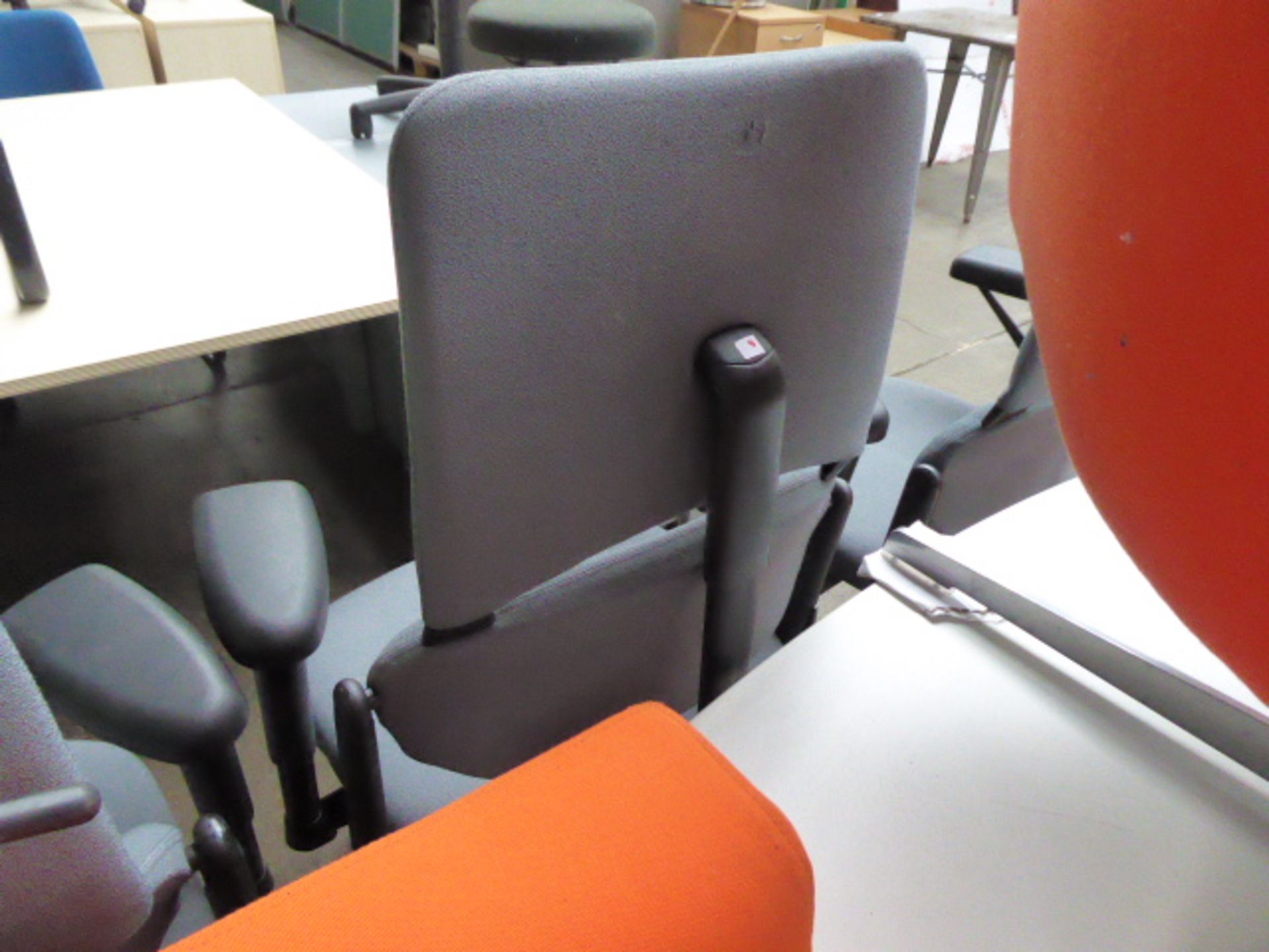 Steelcase grey cloth high back swivel arm chair - Image 2 of 2
