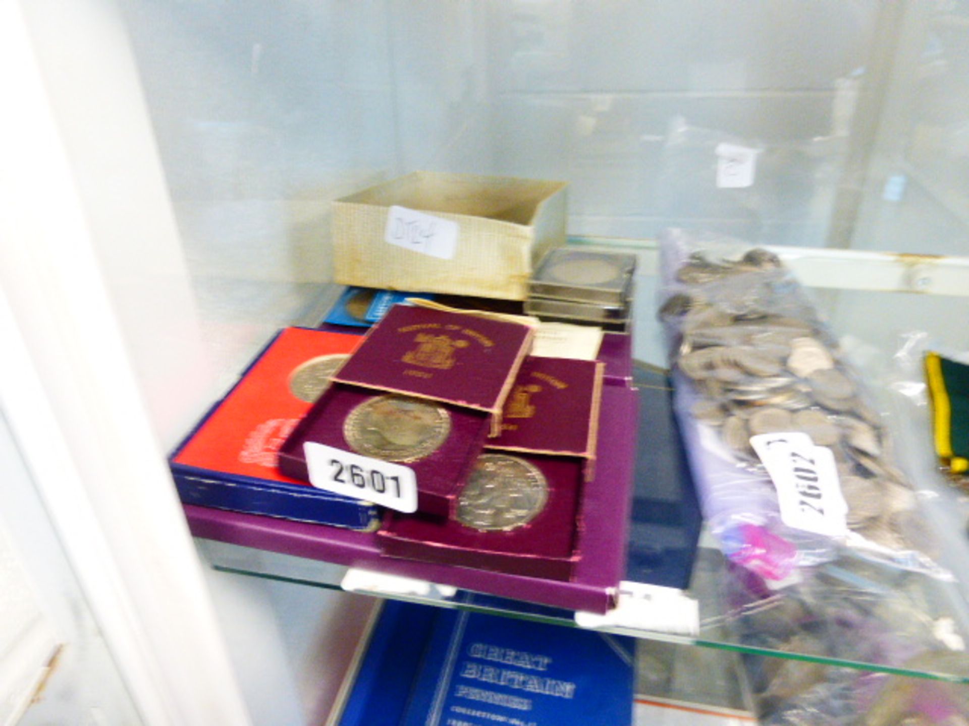 Selection of various British coinage inc, 2 Festival of Britain coins with cases