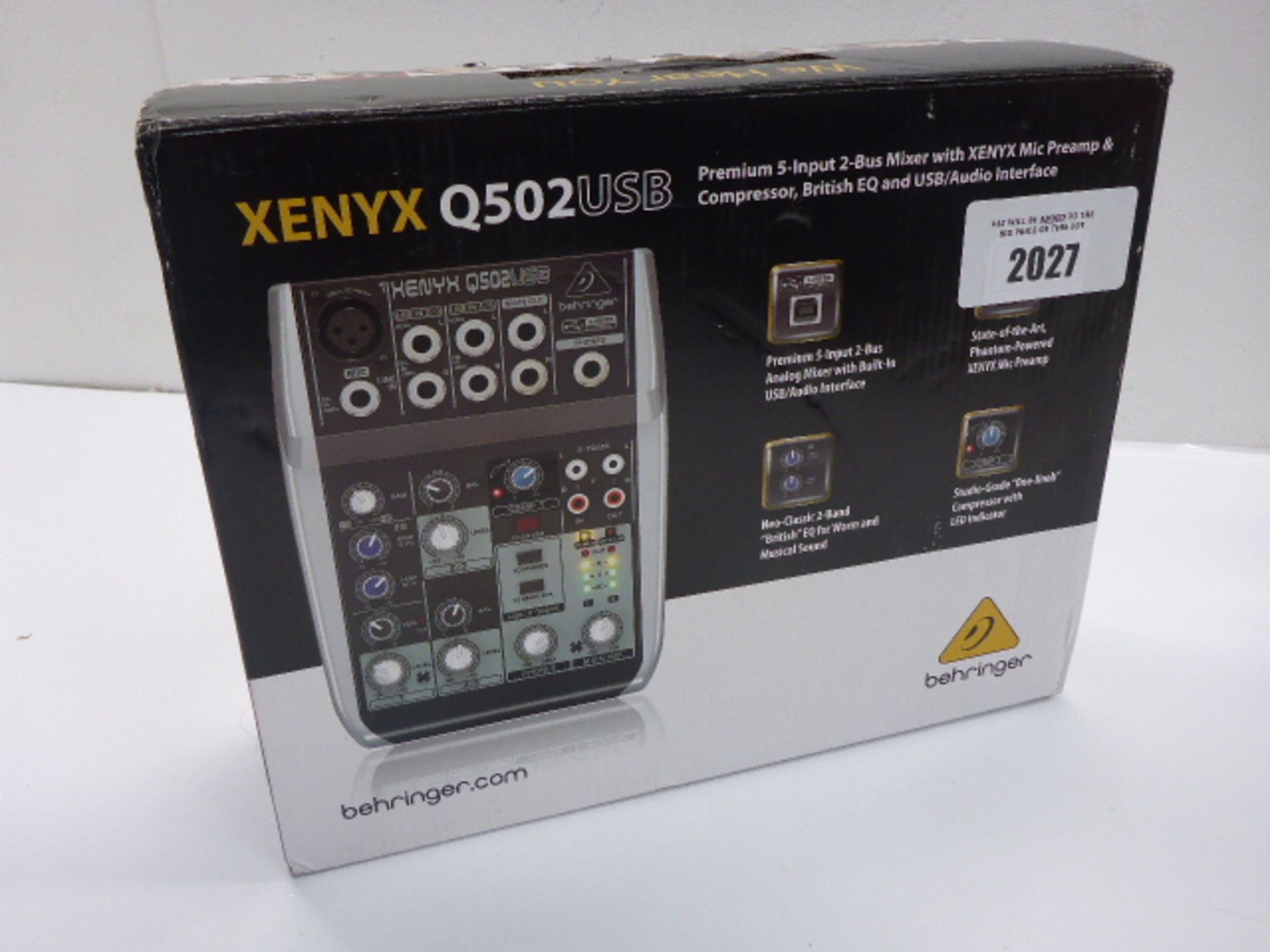 Behringer Xenyx Q502 usb 5 input 2 bus mixer boxed.