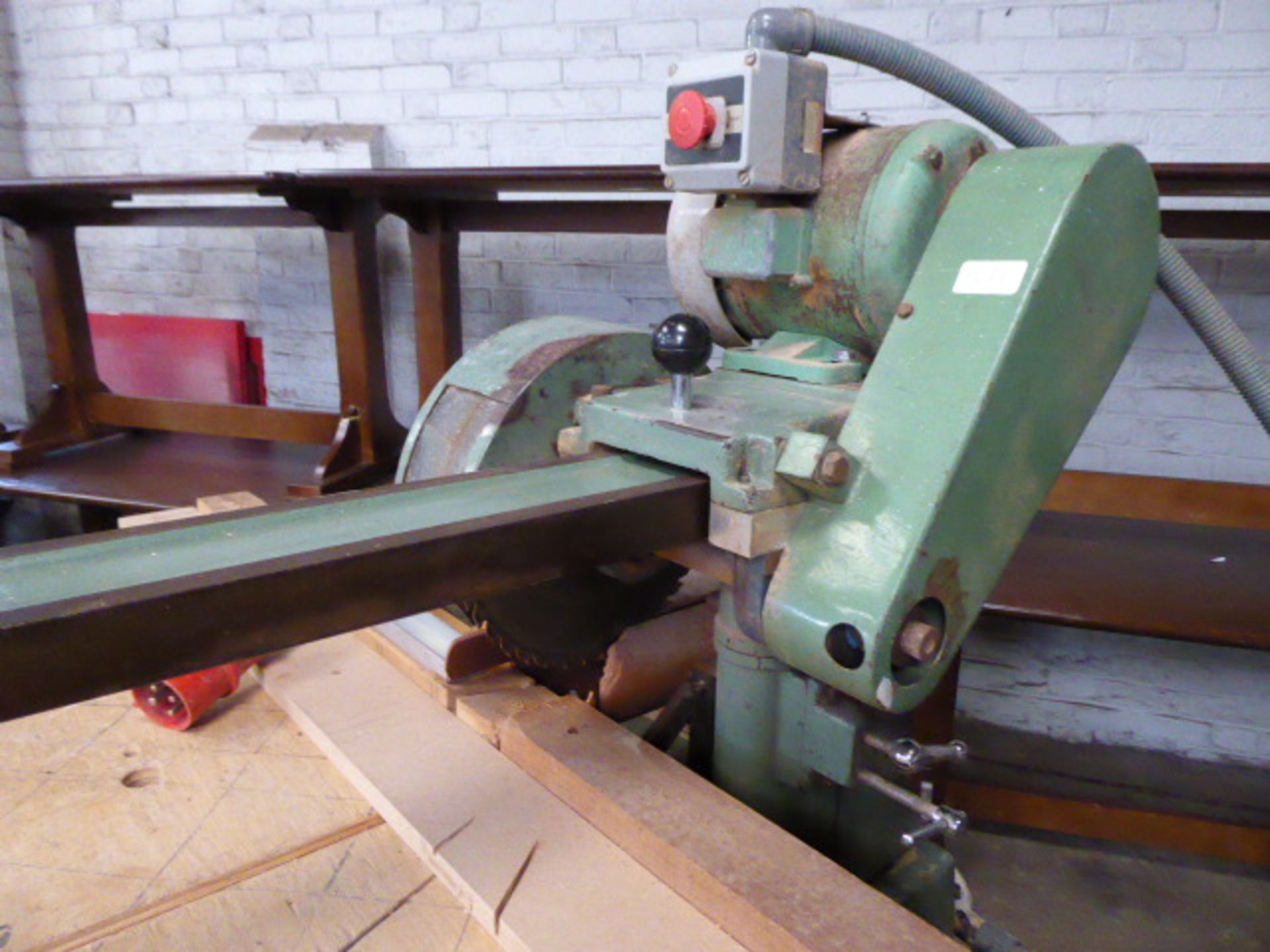 Dominion cross cut radial arm saw, 3 phase - Image 2 of 4