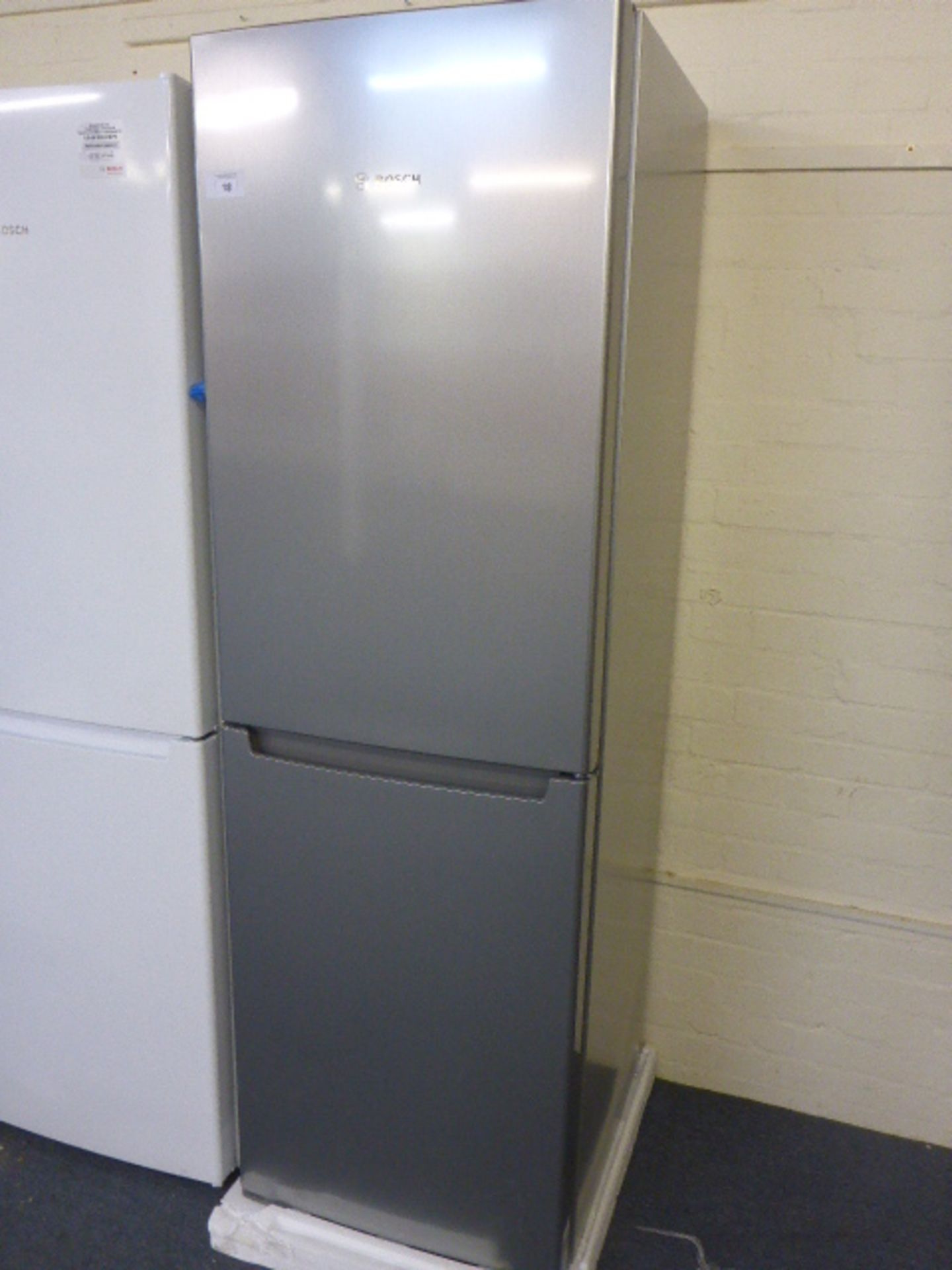 KGN34NL3AGB Bosch Free-standing fridge-freezer