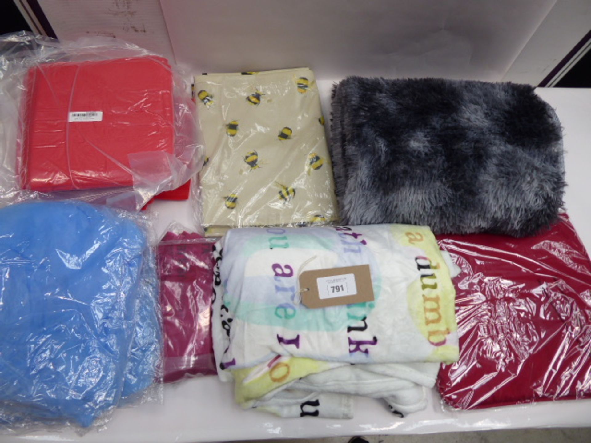 Quantity of foam, fabrics, curtain and fluffy carpet