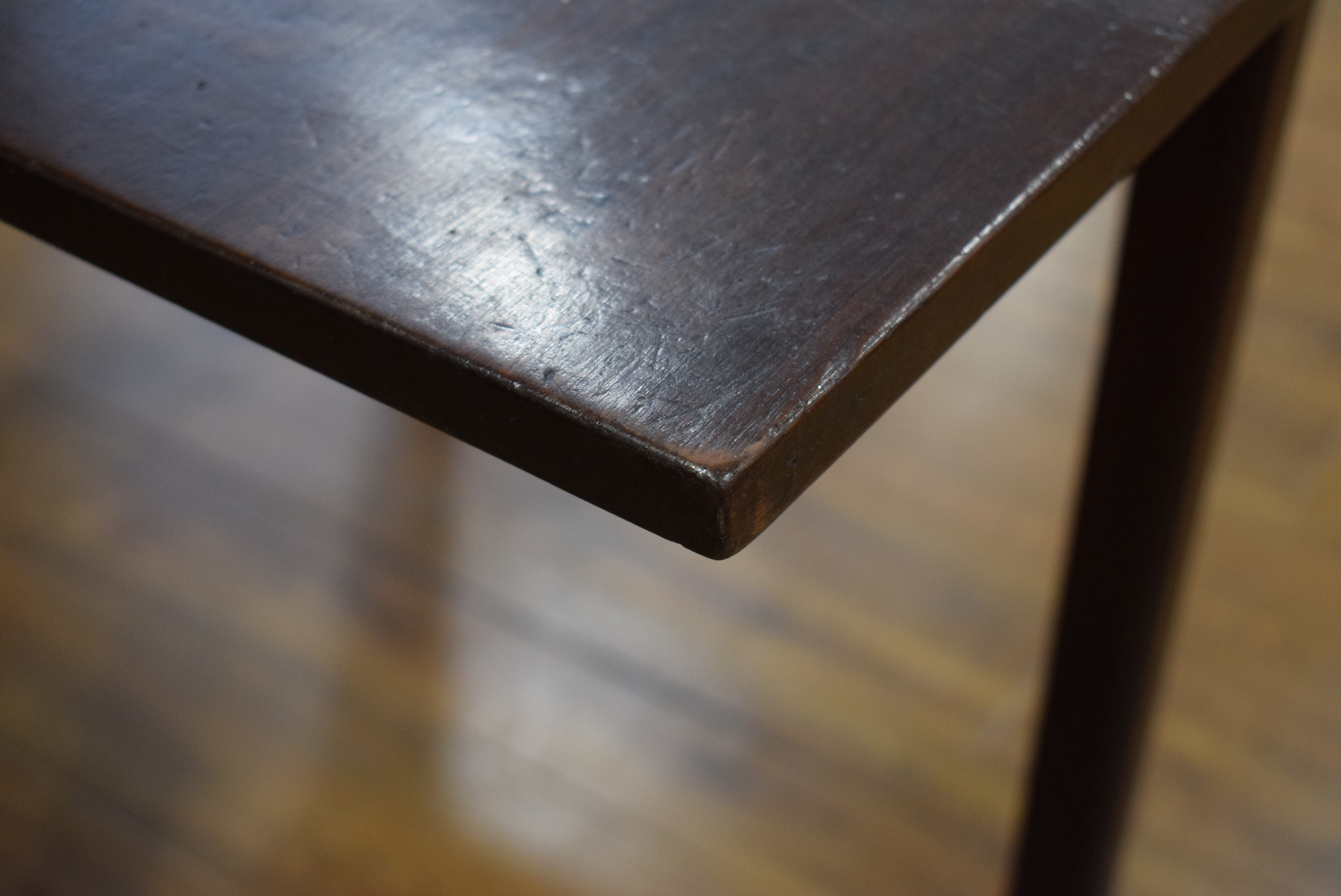 An 18th century Cuban mahogany side/tea table, the folding surface over a single frieze drawer, - Image 4 of 26