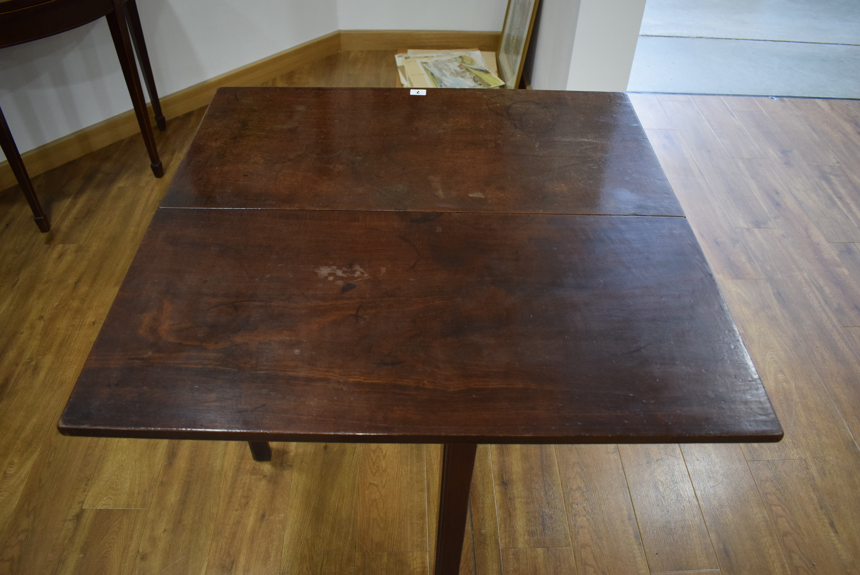 An 18th century Cuban mahogany side/tea table, the folding surface over a single frieze drawer, - Image 5 of 26