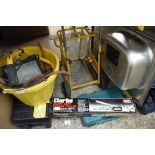 Half bay containing mixed garage items incl. toolbox with contents, Clarke heavy duty power