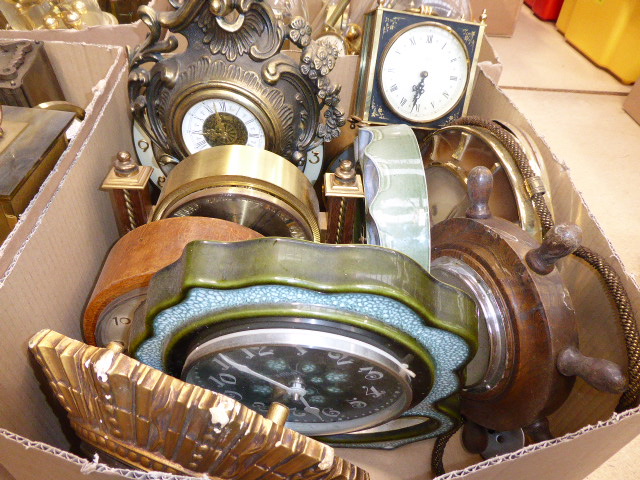 Four boxes containing wall clocks, carriage and mantle clocks - Image 4 of 5