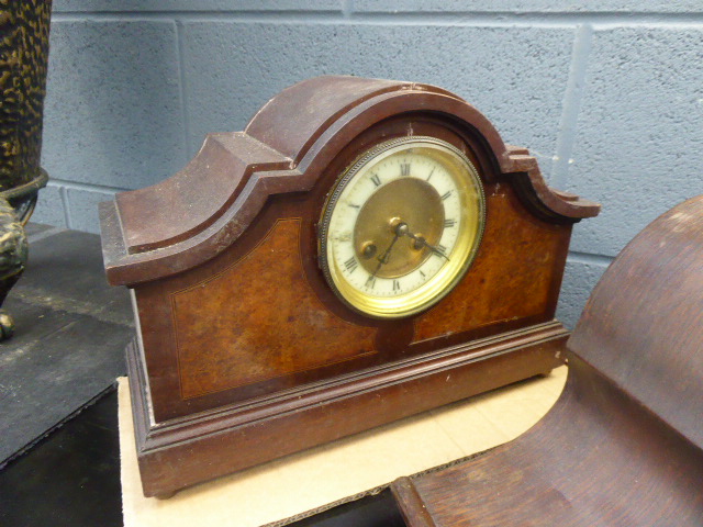 2 dome topped mantle clocks plus 2 others in walnut cases - Image 5 of 5