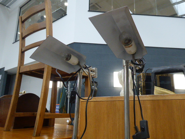 Pair of adjustable brushed metal desk lamps - Image 3 of 3