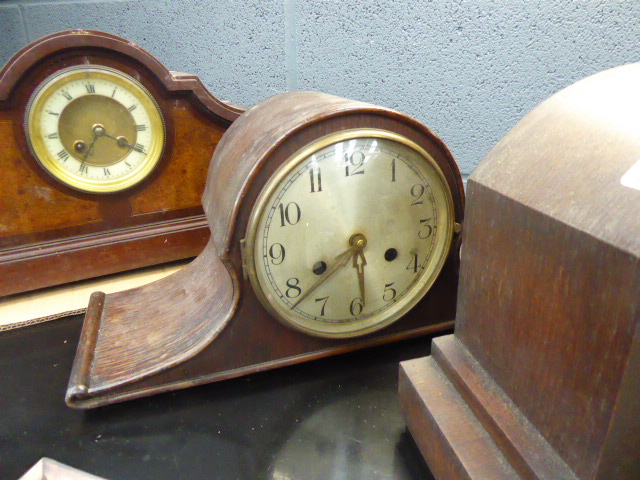 2 dome topped mantle clocks plus 2 others in walnut cases - Image 4 of 5