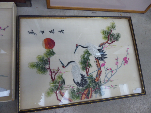 2 modern Chinese embroidered silk wall hangings depicting foliage and birds, print of horses and a - Image 3 of 6