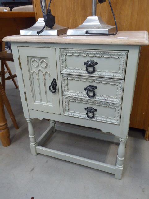 Painted oak cabinet on raised supports - Image 2 of 3