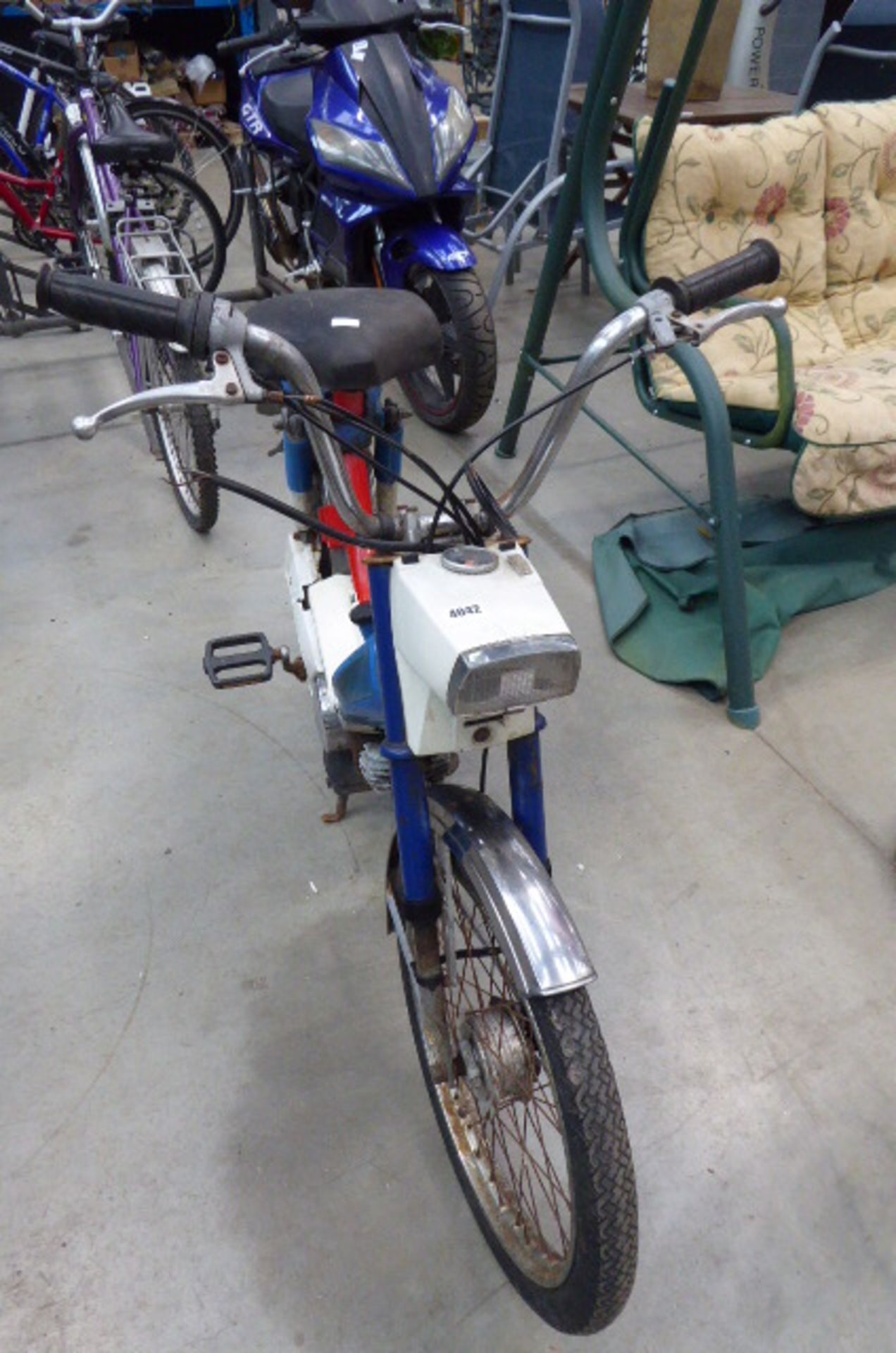 Honda Camino DX 50cc moped - Image 2 of 4