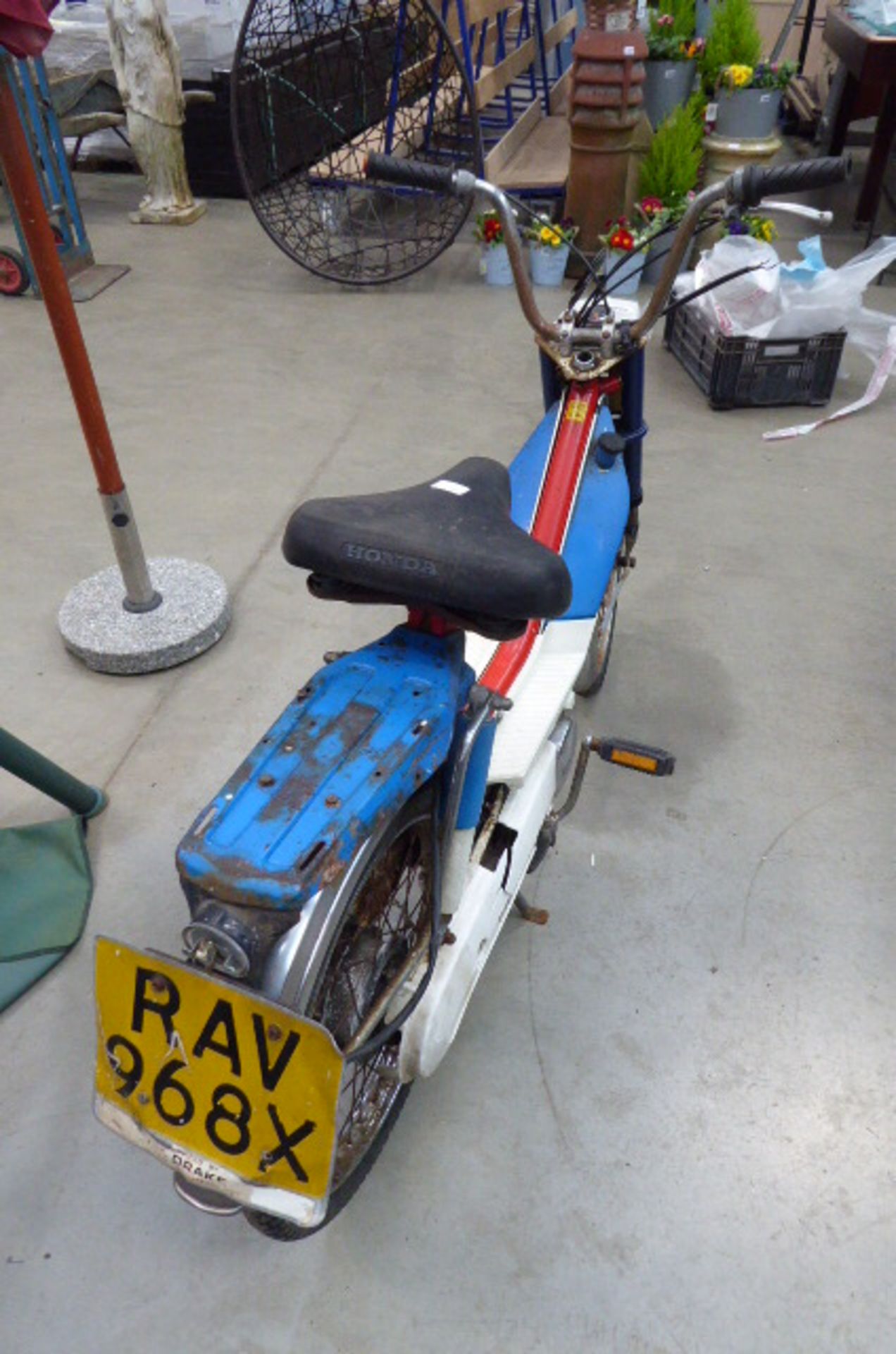 Honda Camino DX 50cc moped - Image 4 of 4