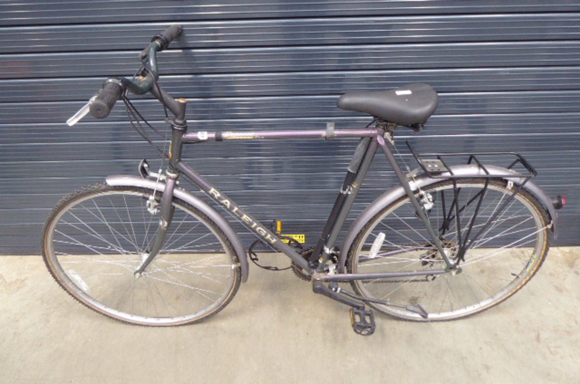 4036 Purple Raleigh gents cycle